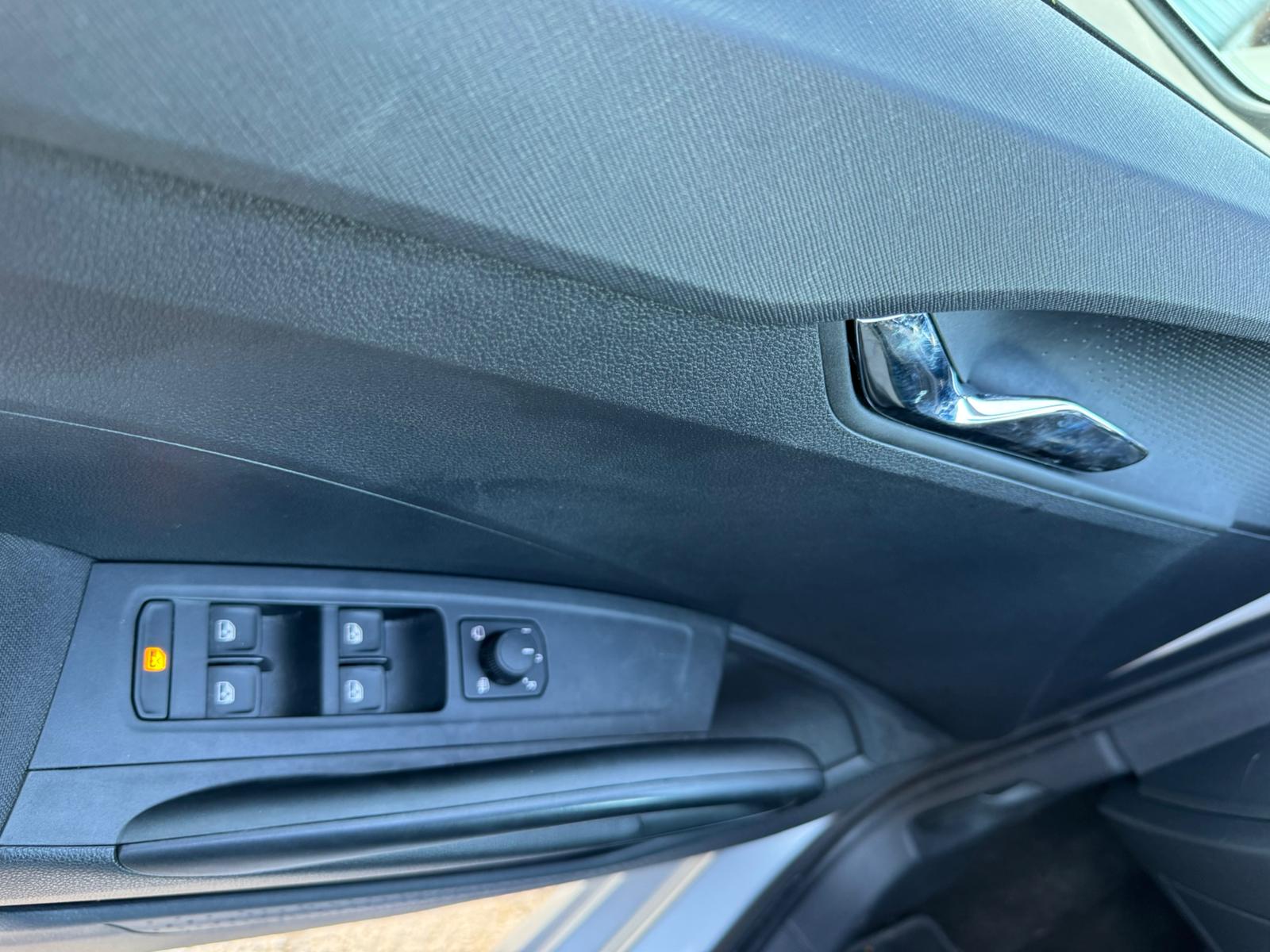 Achat SKODA FABIA 1.0 TSI EVO 95 CV 130 EDITION 06/03/2025 en France pour importation en Algérie (Occasion). Spécialiste Export -3 ans, CCR, Mujahid chez DJ CAR. Réf 18eqkd3b