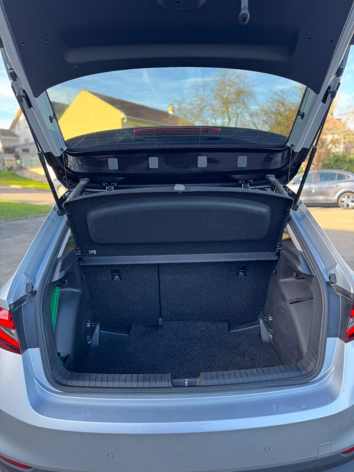 Achat SKODA FABIA 1.0 TSI EVO 95 CV 130 EDITION 06/03/2025 en France pour importation en Algérie (Occasion). Spécialiste Export -3 ans, CCR, Mujahid chez DJ CAR. Réf 18eqkd3b