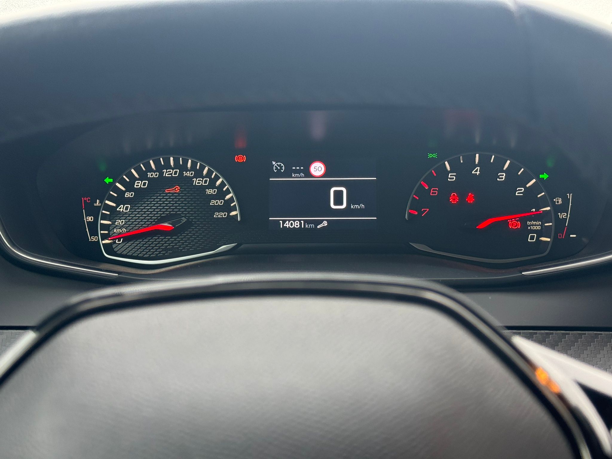 Achat PEUGEOT 208 1.2 PureTech 75 S&S BVM5 Active – 5P 31/10/2024 en France pour importation en Algérie (Occasion). Spécialiste Export -3 ans, CCR, Mujahid chez DJ CAR. Réf 28ziraa