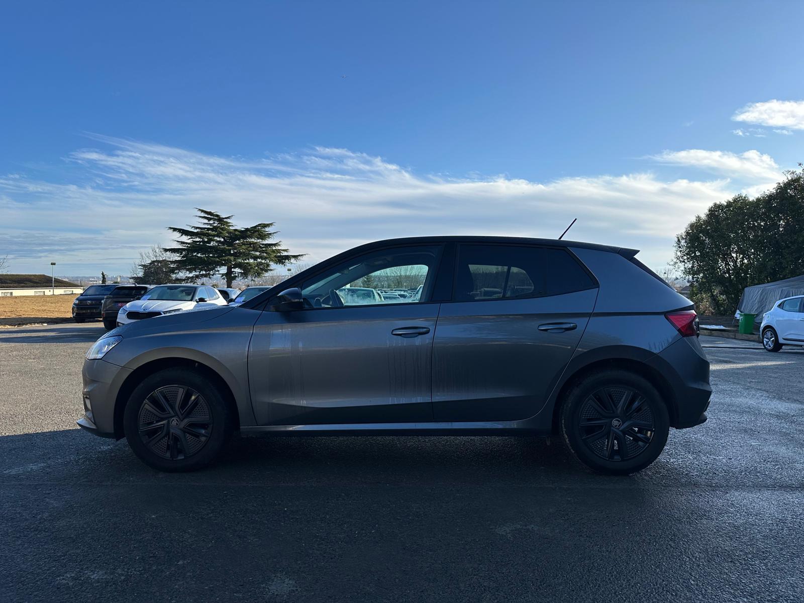 Achat SKODA FABIA 1.0 TSI EVO 95 CV 130 EDITION 28/03/2025 en France pour importation en Algérie (Occasion). Spécialiste Export -3 ans, CCR, Mujahid chez DJ CAR. Réf x3wczib