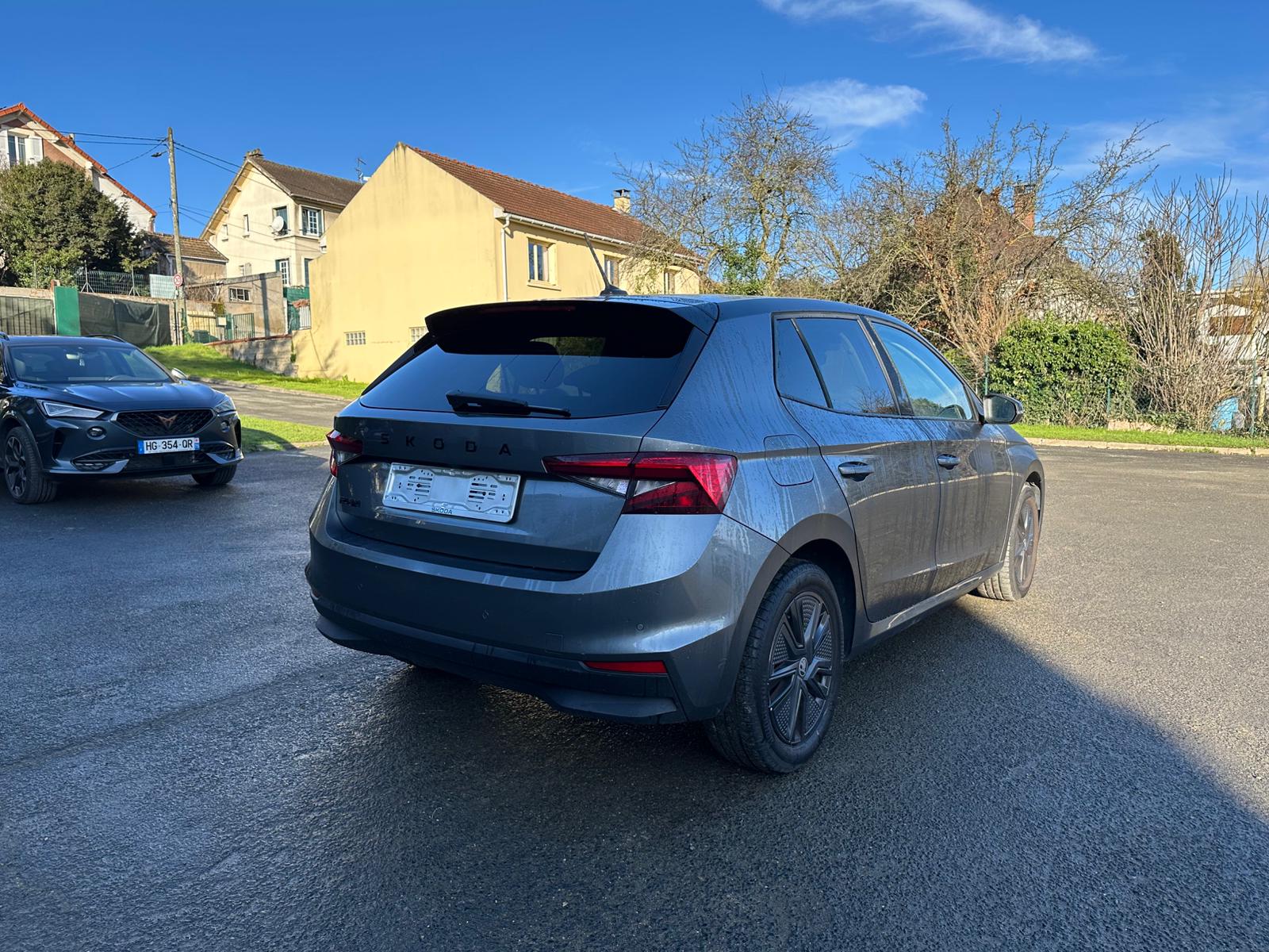 Achat SKODA FABIA 1.0 TSI EVO 95 CV 130 EDITION 28/03/2025 en France pour importation en Algérie (Occasion). Spécialiste Export -3 ans, CCR, Mujahid chez DJ CAR. Réf x3wczib