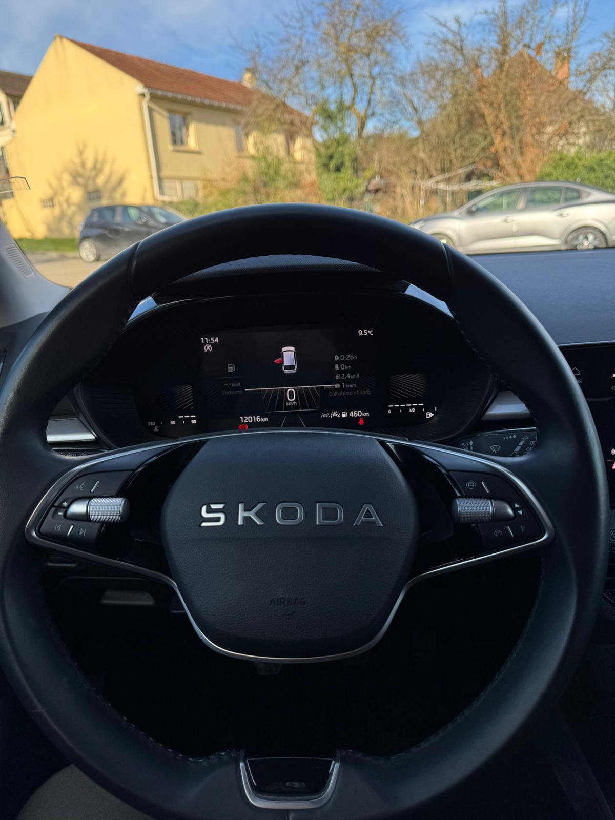 Achat SKODA FABIA 1.0 TSI EVO 95 CV 130 EDITION 28/03/2025 en France pour importation en Algérie (Occasion). Spécialiste Export -3 ans, CCR, Mujahid chez DJ CAR. Réf rm0i98