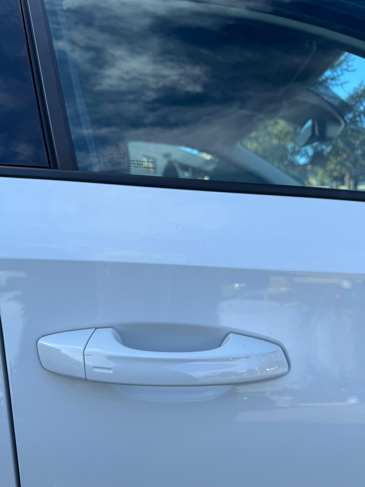 Achat SKODA FABIA 1.0 TSI EVO 95 CV 130 EDITION 28/03/2025 en France pour importation en Algérie (Occasion). Spécialiste Export -3 ans, CCR, Mujahid chez DJ CAR. Réf rm0i98