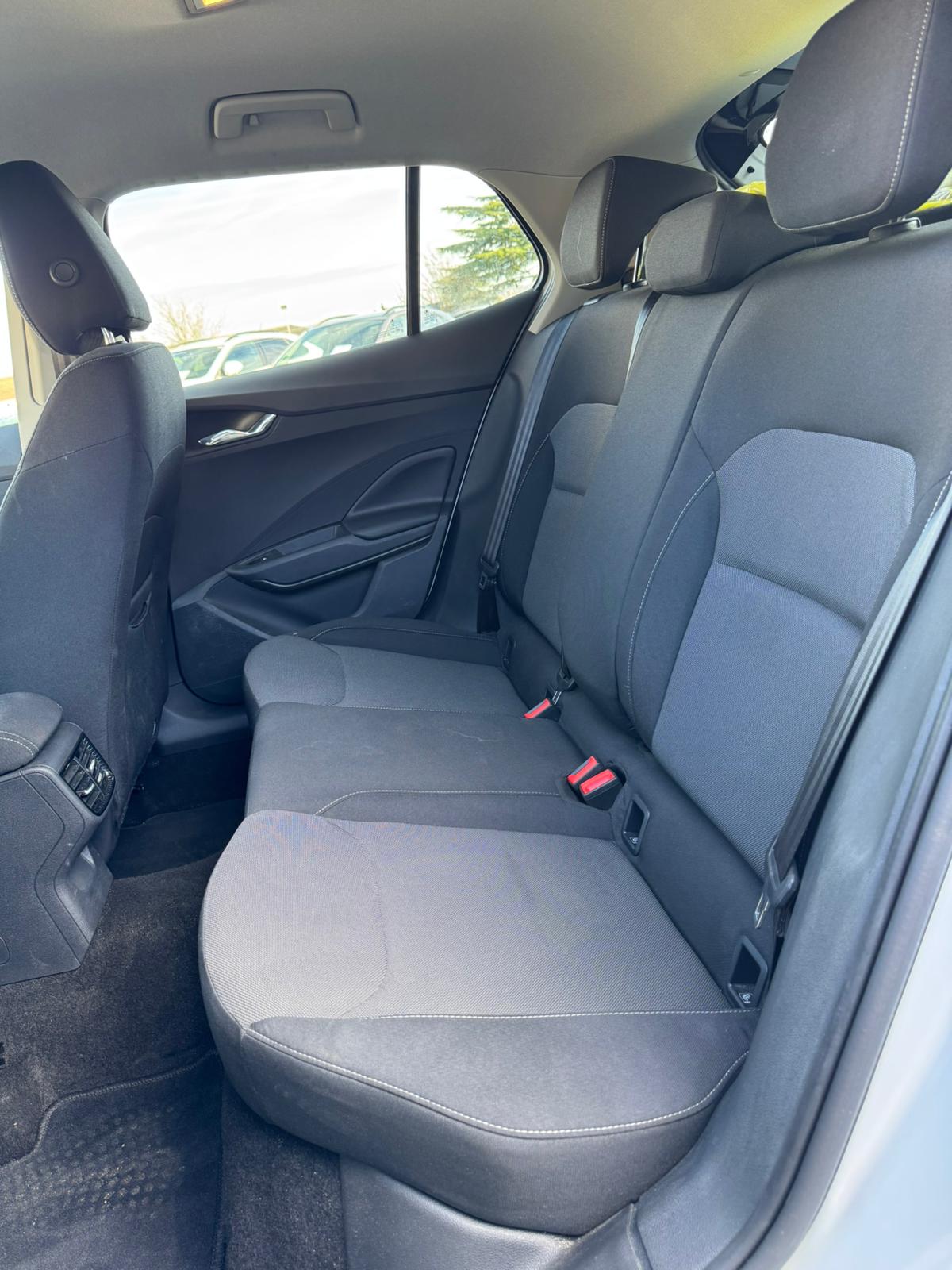 Achat SKODA FABIA 1.0 TSI EVO 95 CV 130 EDITION 28/03/2025 en France pour importation en Algérie (Occasion). Spécialiste Export -3 ans, CCR, Mujahid chez DJ CAR. Réf rm0i98