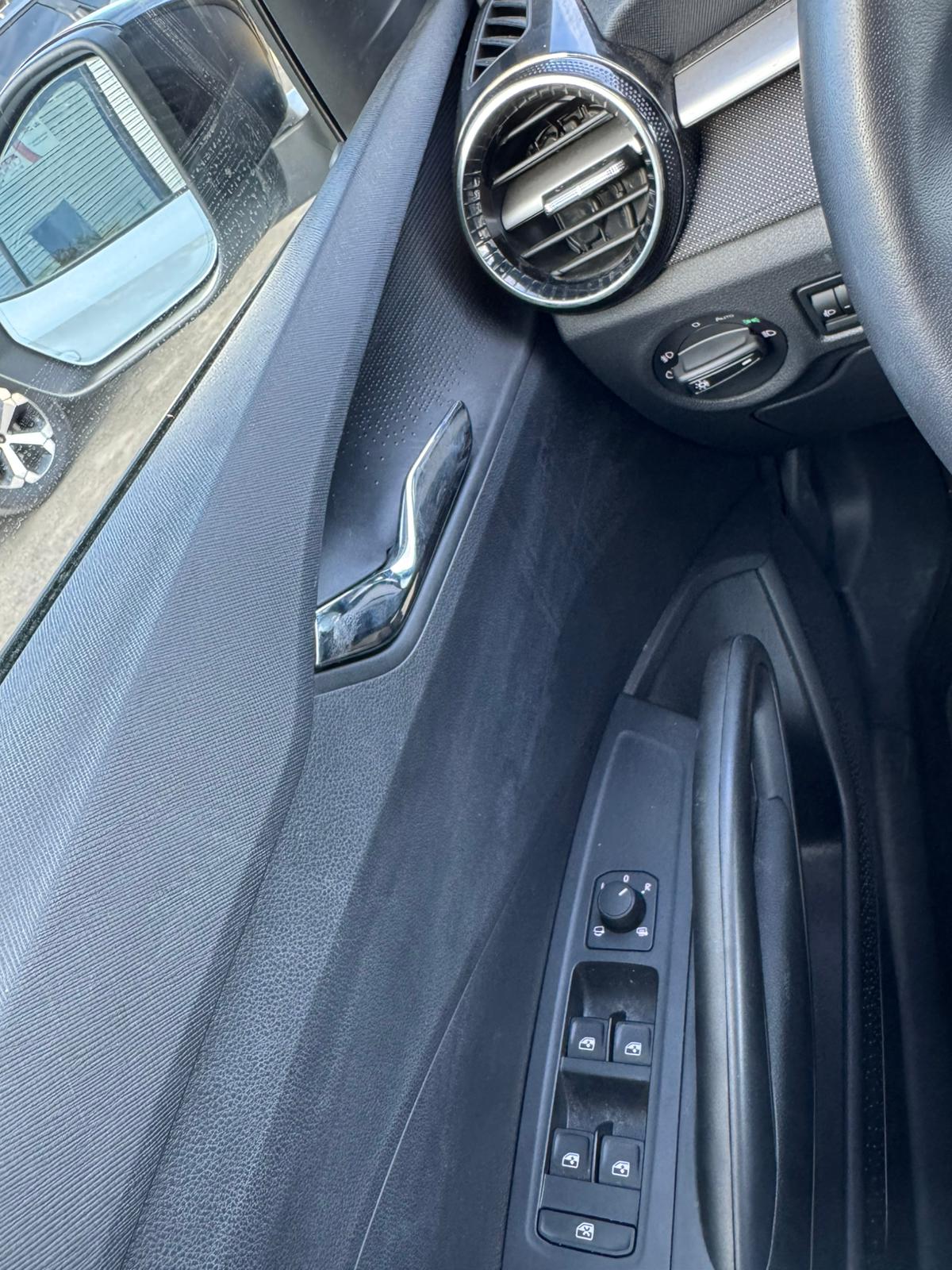 Achat SKODA FABIA 1.0 TSI EVO 95 CV 130 EDITION 28/03/2025 en France pour importation en Algérie (Occasion). Spécialiste Export -3 ans, CCR, Mujahid chez DJ CAR. Réf rm0i98