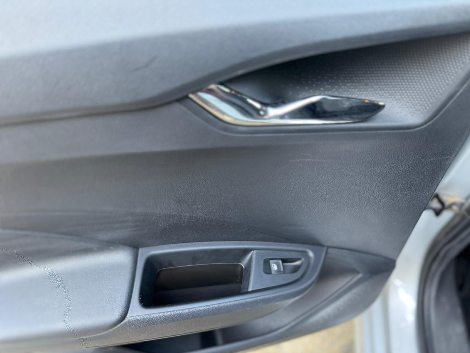 Achat SKODA FABIA 1.0 TSI EVO 95 CV 130 EDITION 28/03/2025 en France pour importation en Algérie (Occasion). Spécialiste Export -3 ans, CCR, Mujahid chez DJ CAR. Réf rm0i98