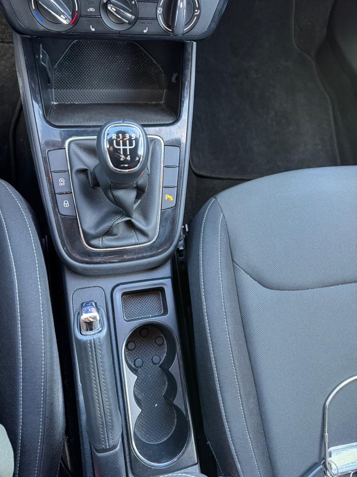 Achat SKODA FABIA 1.0 TSI EVO 95 CV 130 EDITION 28/03/2025 en France pour importation en Algérie (Occasion). Spécialiste Export -3 ans, CCR, Mujahid chez DJ CAR. Réf rm0i98