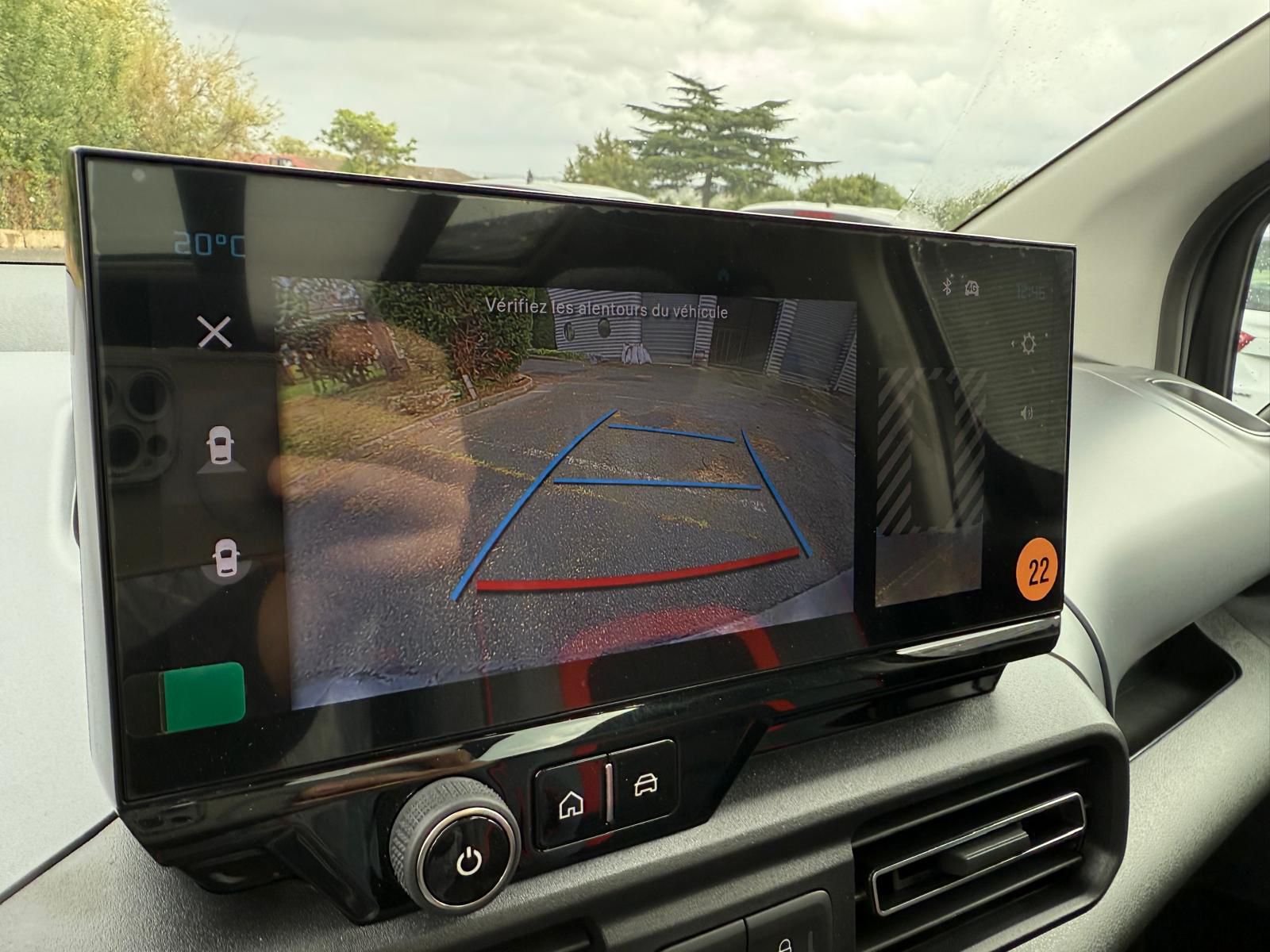 Achat CITROEN BERLINGO XTR NEW SHINE 1.6 HDI 92 CH 5P 2026 en France pour importation en Algérie (Neuf). Spécialiste Export -3 ans, CCR, Mujahid chez DJ CAR. Réf cexq3c