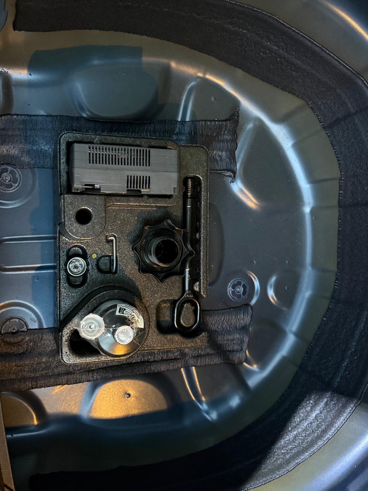 Achat VOLKSWAGEN TAIGO 1.0 TSI 115 Ch R-LINE DSG7 24/06/2024 en France pour importation en Algérie (Occasion). Spécialiste Export -3 ans, CCR, Mujahid chez DJ CAR. Réf uao6gbddo