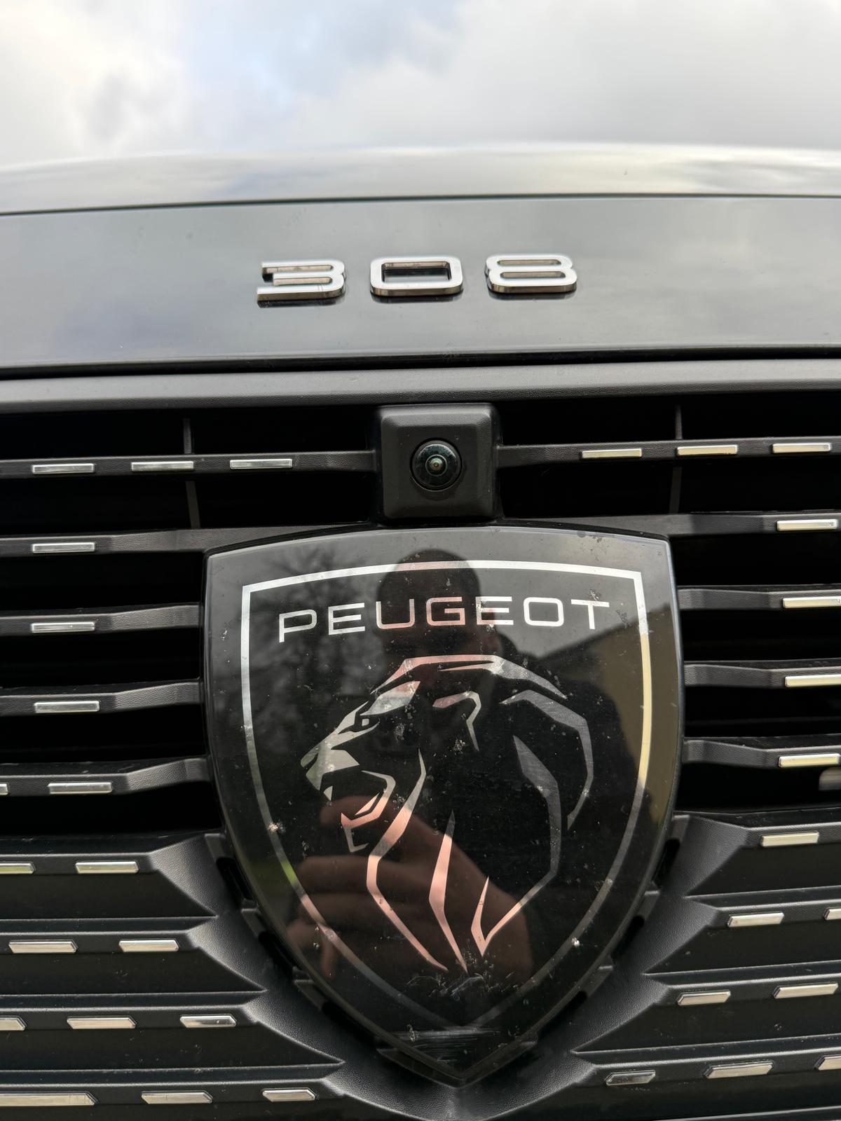 Achat PEUGEOT 308 1.2 PURETECH 130CH ALLURE EAT8 26/02/2024 en France pour importation en Algérie (Occasion). Spécialiste Export -3 ans, CCR, Mujahid chez DJ CAR. Réf 9clgisw1