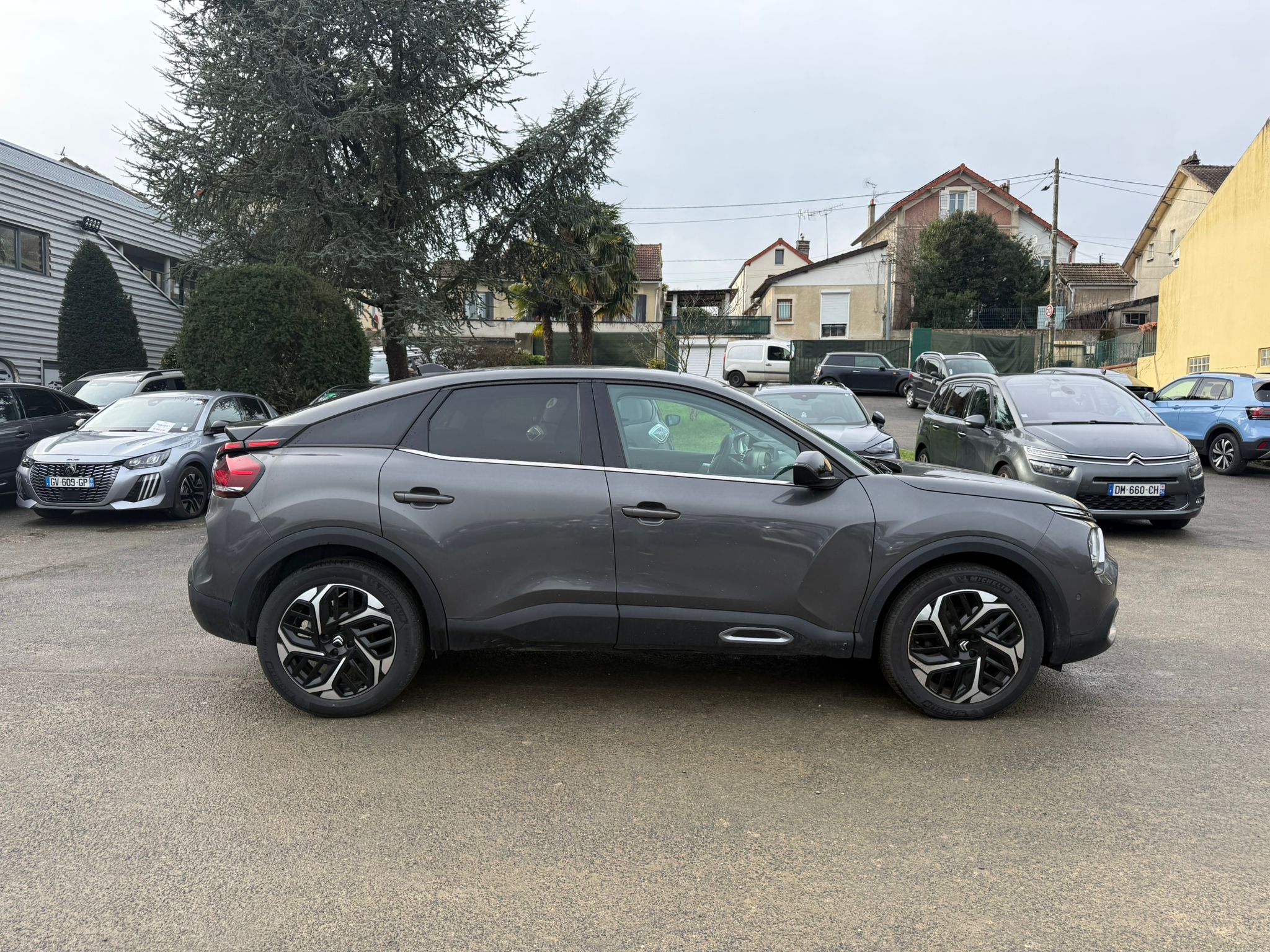 Achat CITROEN C4 1,2 PURETECH 130CH MAX BVM6 29/03/2024 en France pour importation en Algérie (Occasion). Spécialiste Export -3 ans, CCR, Mujahid chez DJ CAR. Réf 18qbcyue