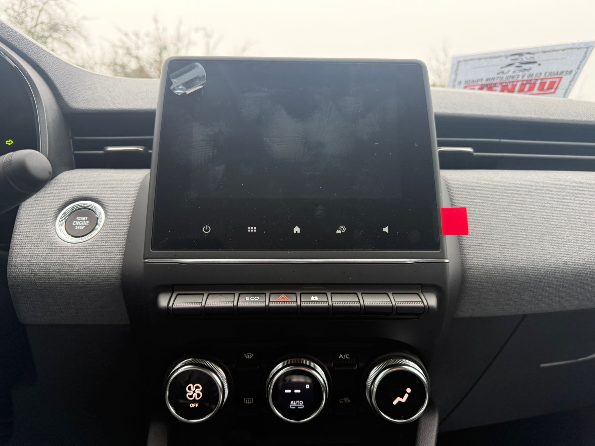 Achat RENAULT CLIO V Evolution Phase II 1.5 DCI 115CH BVM6 2026 en France pour importation en Algérie (Neuf). Spécialiste Export -3 ans, CCR, Mujahid chez DJ CAR. Réf bxe65sno