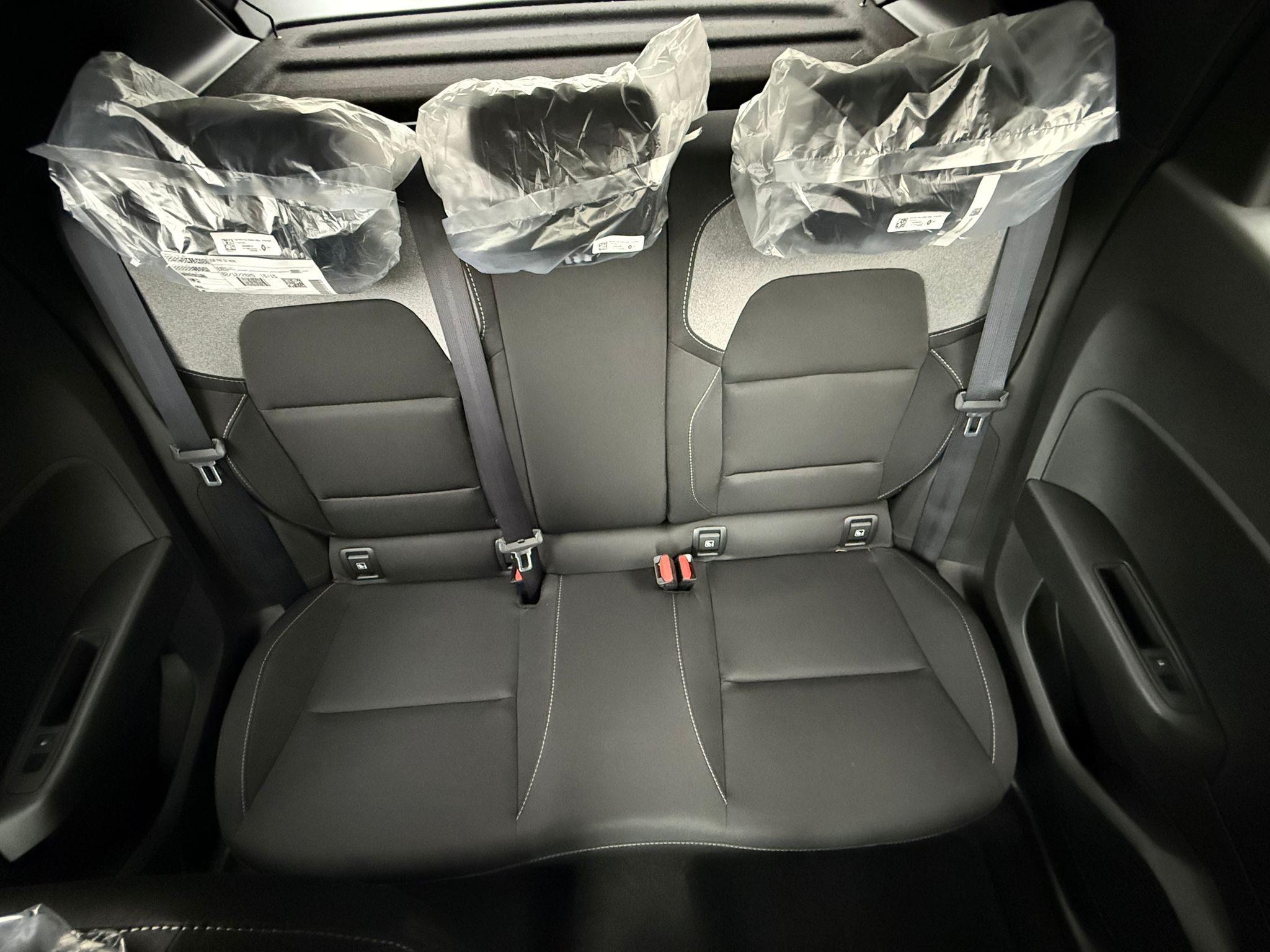 Achat RENAULT CLIO V Evolution Phase II 1.5 DCI 115CH BVM6 2026 en France pour importation en Algérie (Neuf). Spécialiste Export -3 ans, CCR, Mujahid chez DJ CAR. Réf bxe65sno