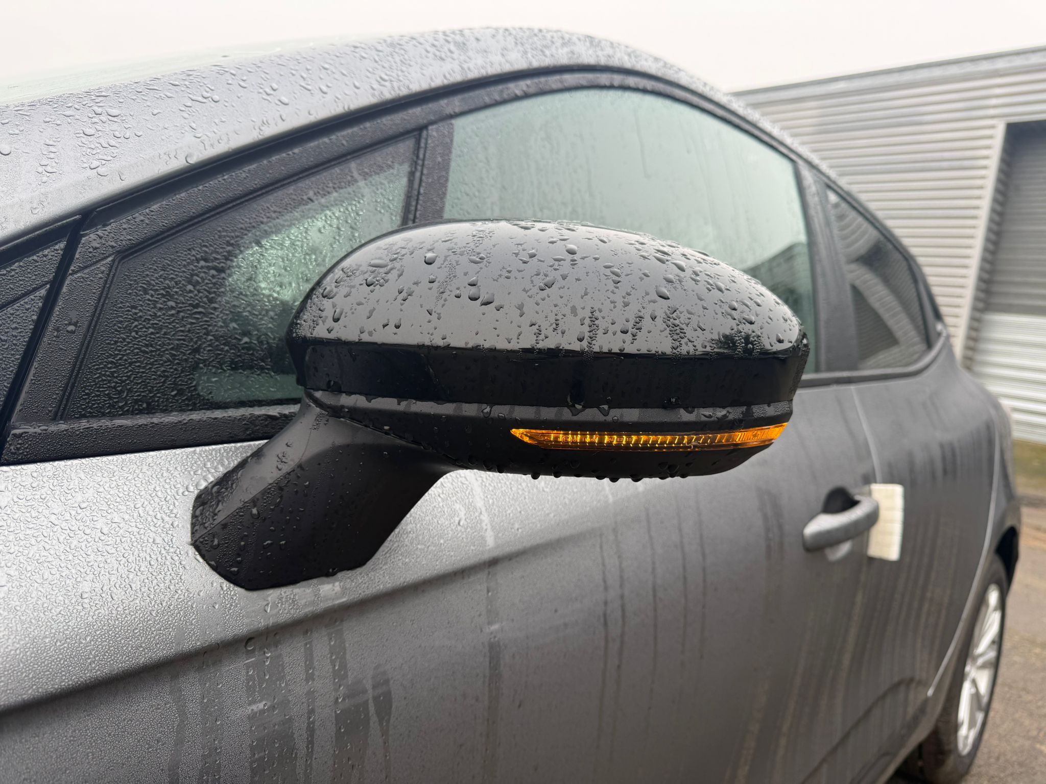 Achat RENAULT CLIO V Evolution Phase II 1.5 DCI 115CH BVM6 2026 en France pour importation en Algérie (Neuf). Spécialiste Export -3 ans, CCR, Mujahid chez DJ CAR. Réf bxe65sno