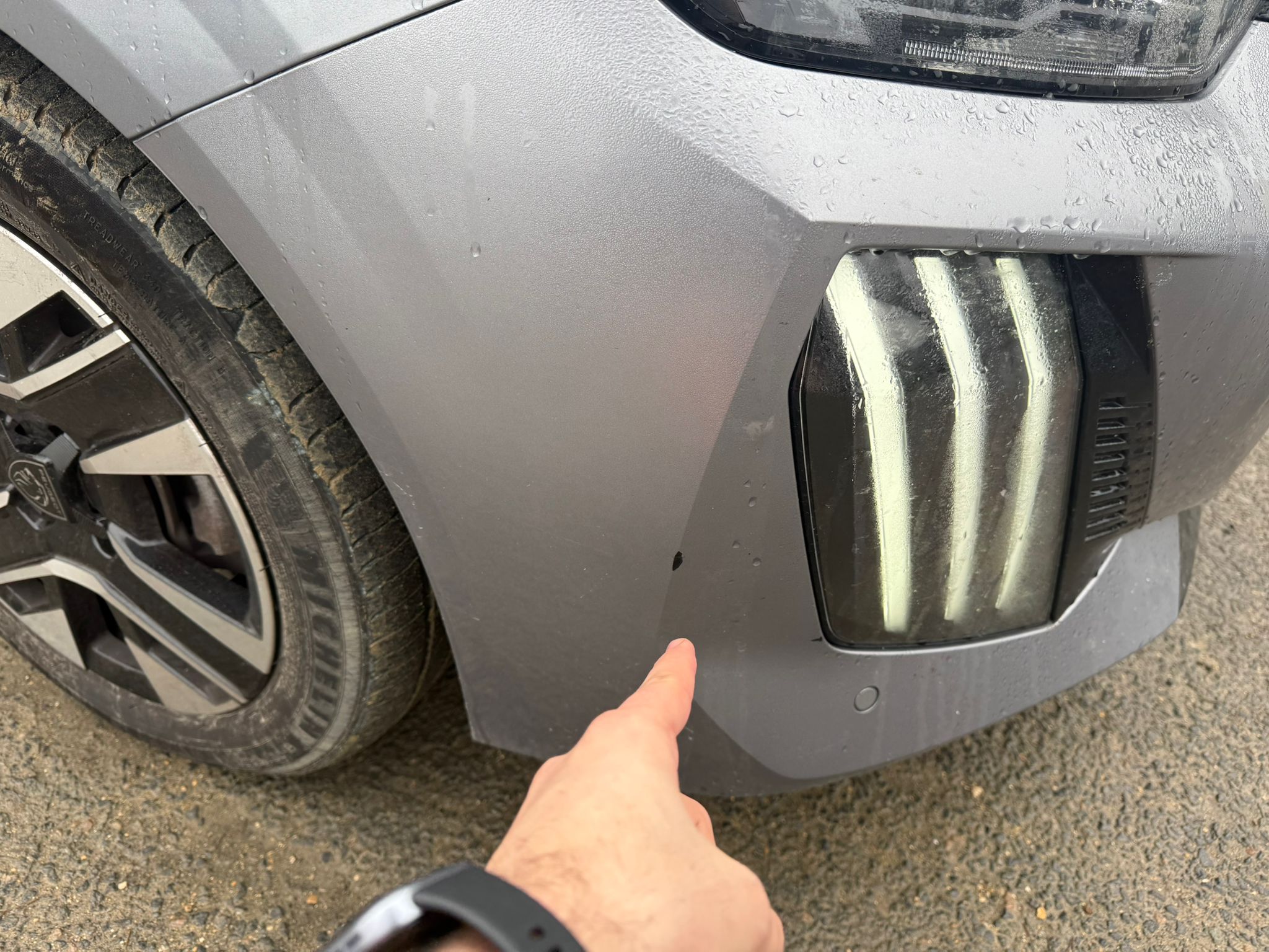 Achat PEUGEOT 208 1.2 PURETECH 100CH ALLURE BVM6 17/10/2024 en France pour importation en Algérie (Occasion). Spécialiste Export -3 ans, CCR, Mujahid chez DJ CAR. Réf 5huxi6k6