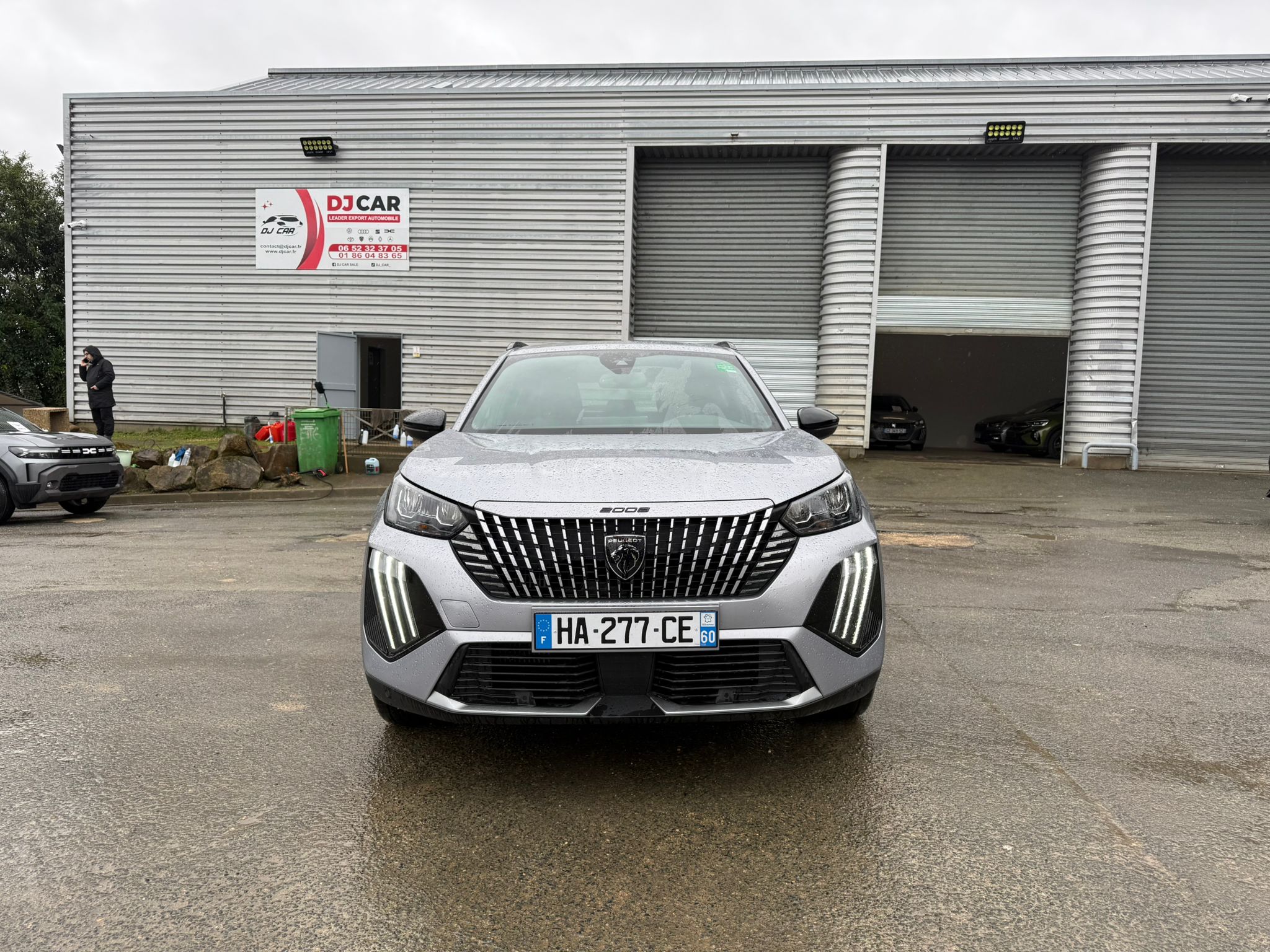 Achat PEUGEOT 2008 1.2 PURETECH 100CH ALLURE BVM6 06/11/2024 en France pour importation en Algérie (Occasion). Spécialiste Export -3 ans, CCR, Mujahid chez DJ CAR. Réf ak8l1r9l