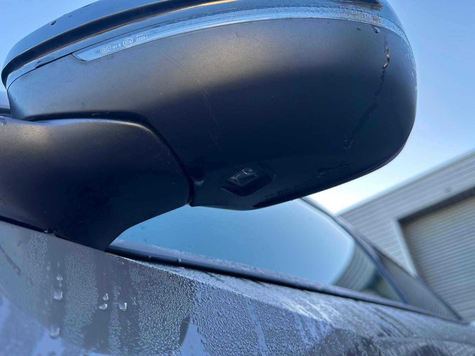 Achat PEUGEOT 2008 1,2 PURETECH 100CH ALLURE BVM6 22/05/2025 en France pour importation en Algérie (Occasion). Spécialiste Export -3 ans, CCR, Mujahid chez DJ CAR. Réf ce10ygg