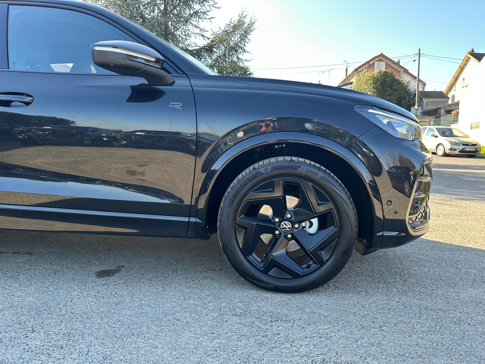 VOLKSWAGEN TIGUAN 1.5 eTSI 150CH DSG R-Line