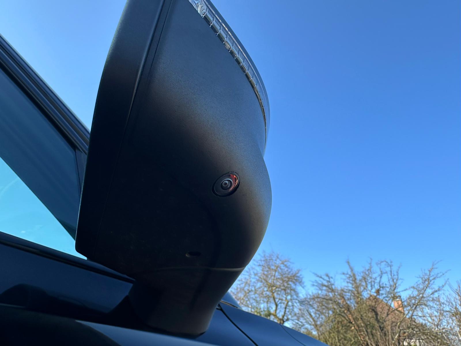 VOLKSWAGEN TIGUAN 1.5 eTSI 150CH DSG R-Line