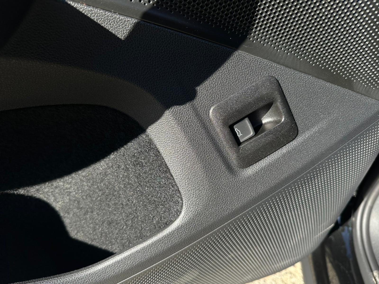 VOLKSWAGEN TIGUAN 1.5 eTSI 150CH DSG R-Line