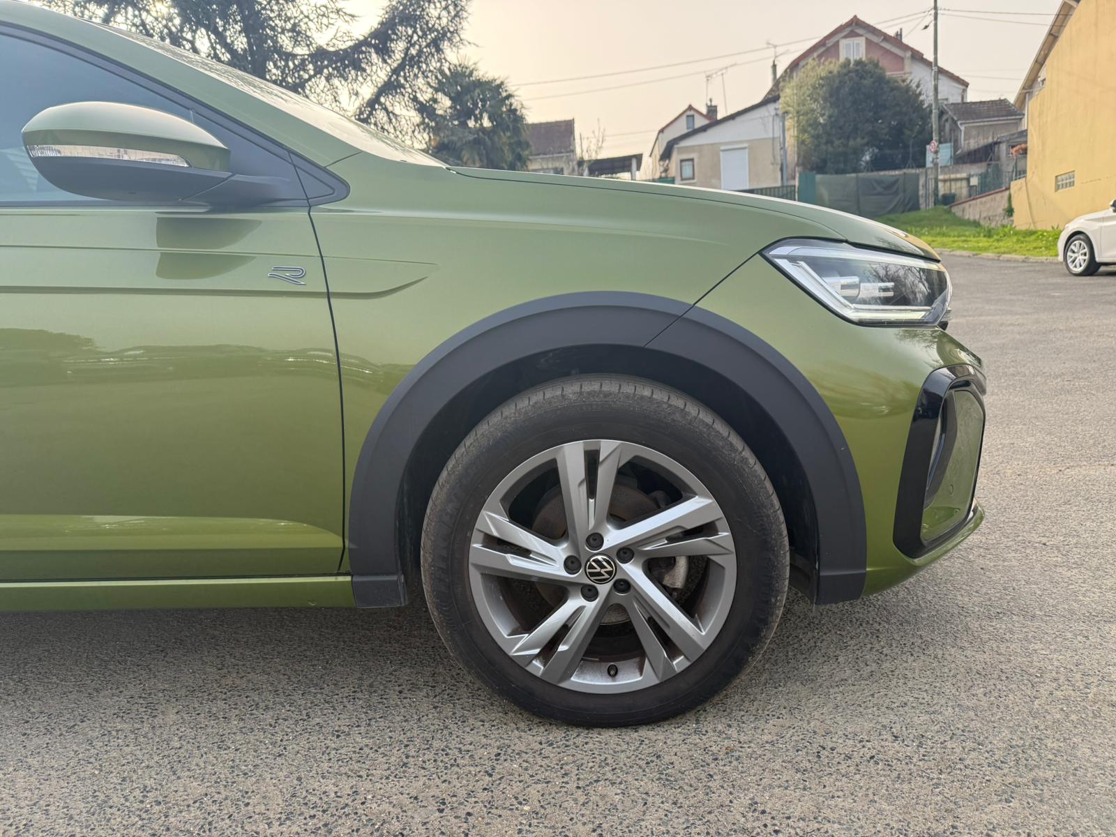 VOLKSWAGEN TAIGO 1.0 TSI 115 Ch R-LINE DSG7