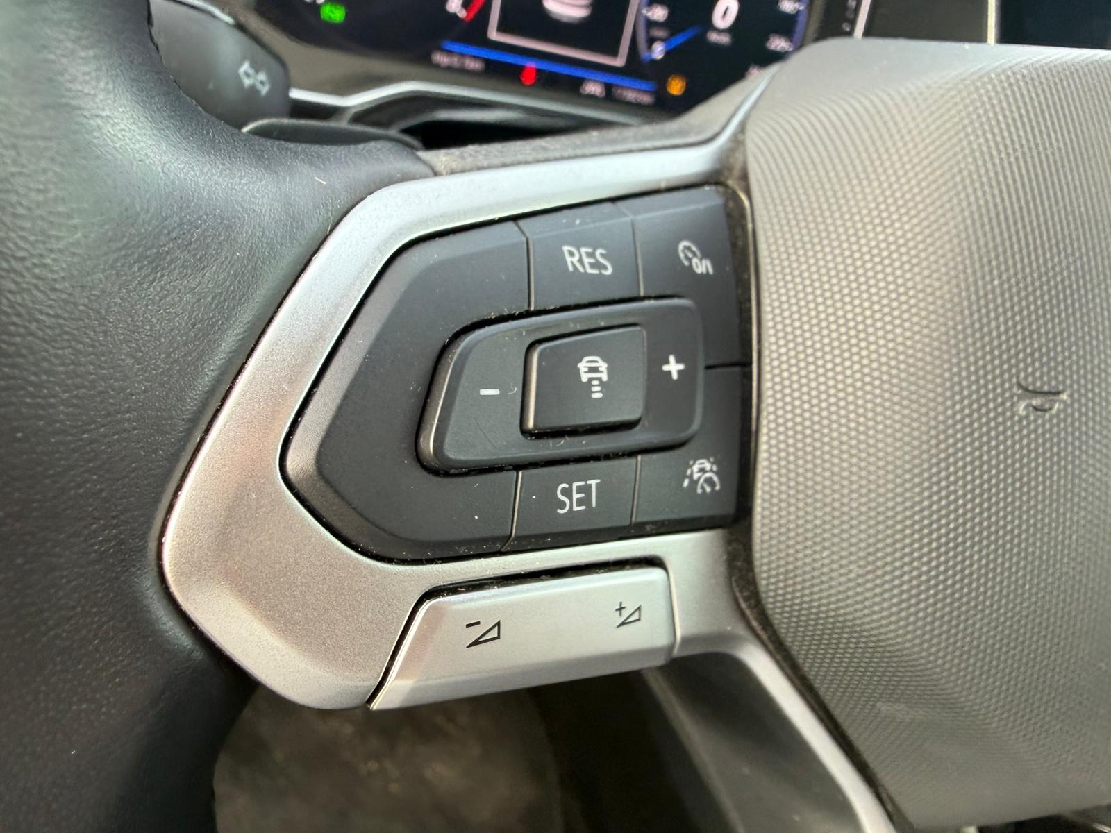 VOLKSWAGEN TAIGO 1.0 TSI 115 Ch R-LINE DSG7