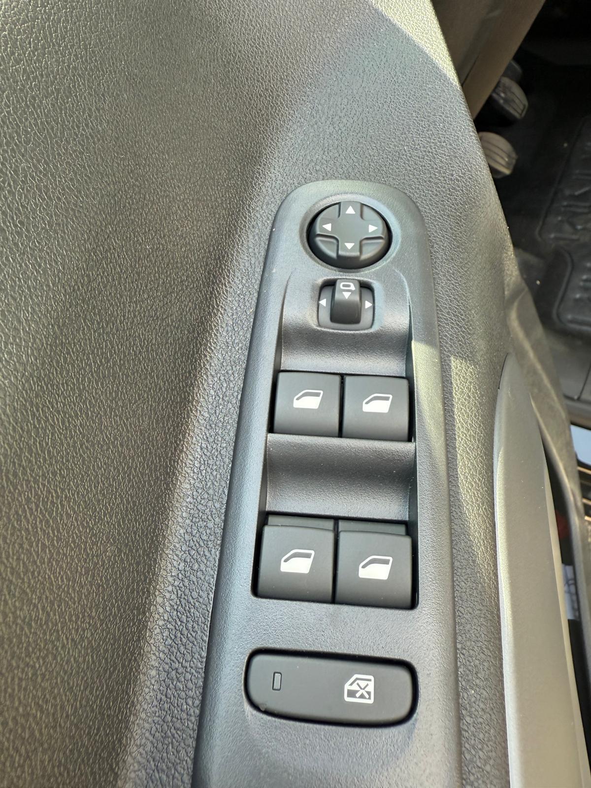 Achat CITROEN BERLINGO XTR NEW SHINE 1.6 HDI 92 CH 5P 2026 en France pour importation en Algérie (Neuf). Spécialiste Export -3 ans, CCR, Mujahid chez DJ CAR. Réf 13q0y2zi