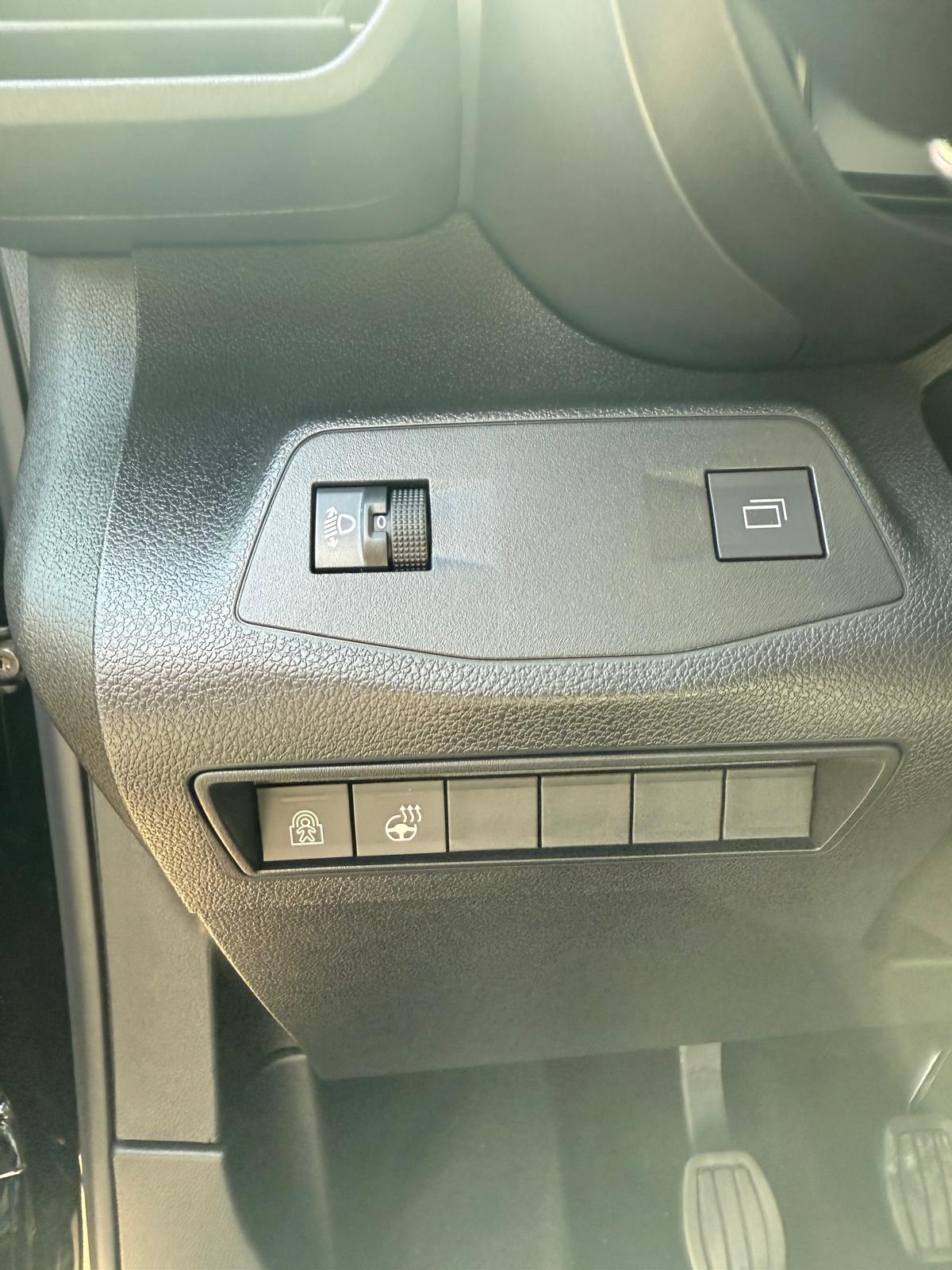 Achat CITROEN BERLINGO XTR NEW SHINE 1.6 HDI 92 CH 5P 2026 en France pour importation en Algérie (Neuf). Spécialiste Export -3 ans, CCR, Mujahid chez DJ CAR. Réf 13q0y2zi