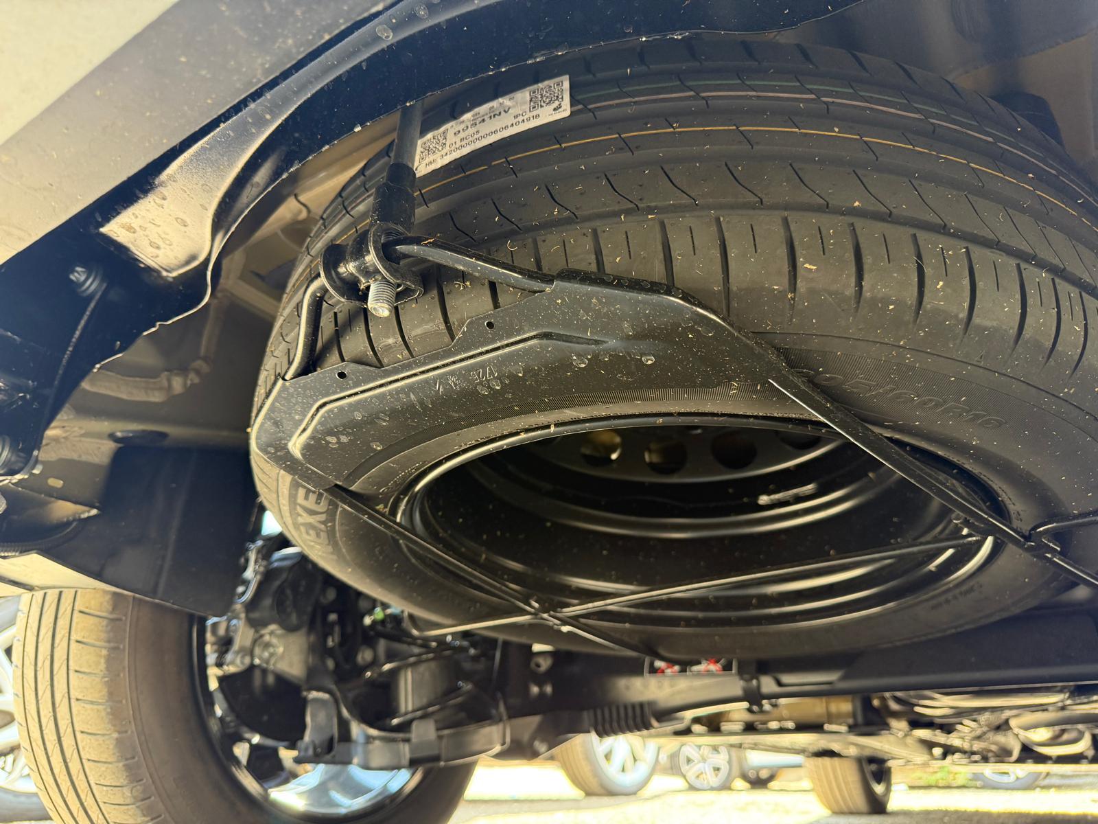 Achat CITROEN BERLINGO XTR NEW SHINE 1.6 HDI 92 CH 5P 2026 en France pour importation en Algérie (Neuf). Spécialiste Export -3 ans, CCR, Mujahid chez DJ CAR. Réf 13q0y2zi