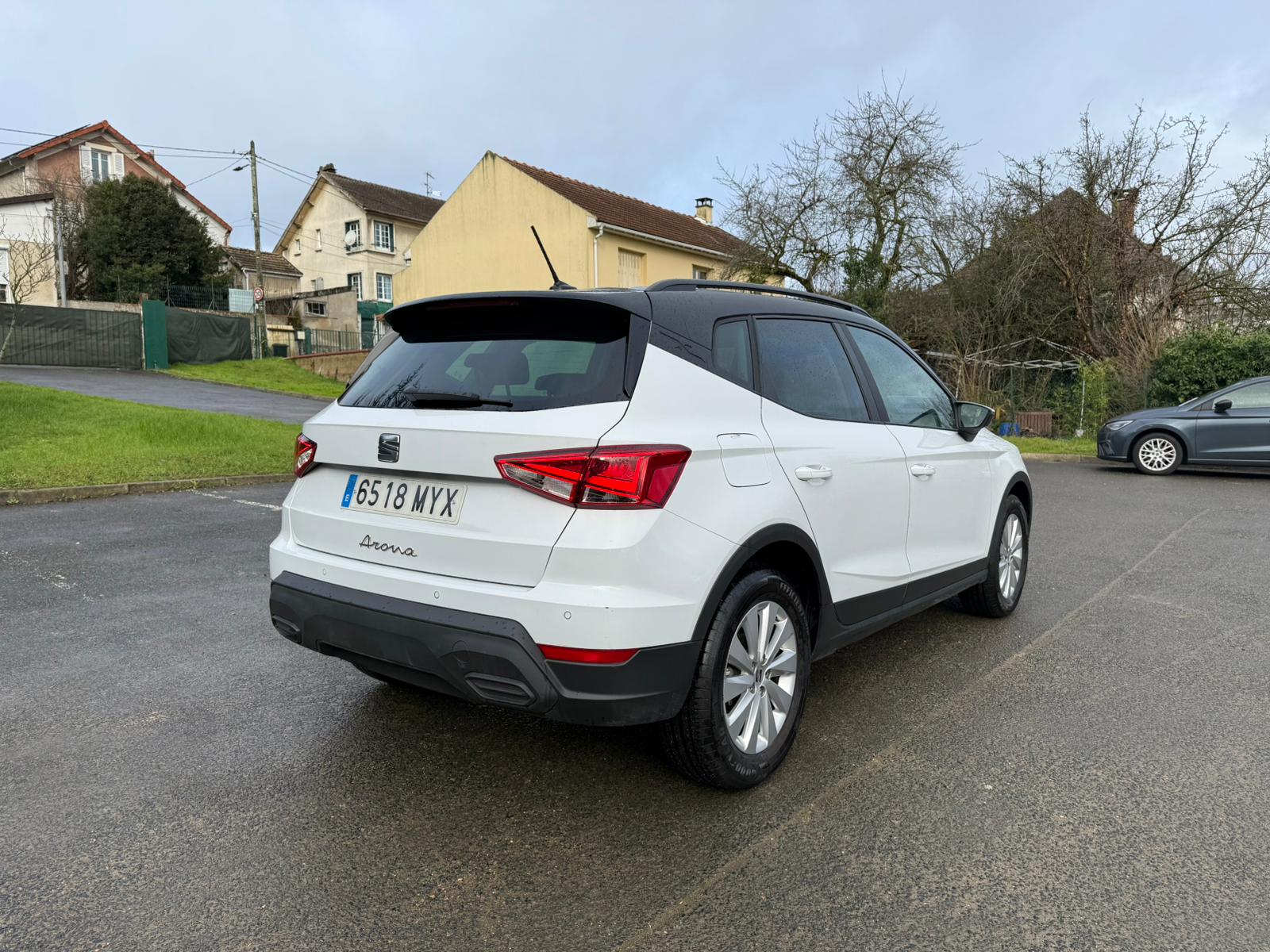 Achat SEAT ARONA PHASE 2 1,0 TSI 115CH EDITION SPECIALE 04/03/2025 en France pour importation en Algérie (Occasion). Spécialiste Export -3 ans, CCR, Mujahid chez DJ CAR. Réf 2lroe7r