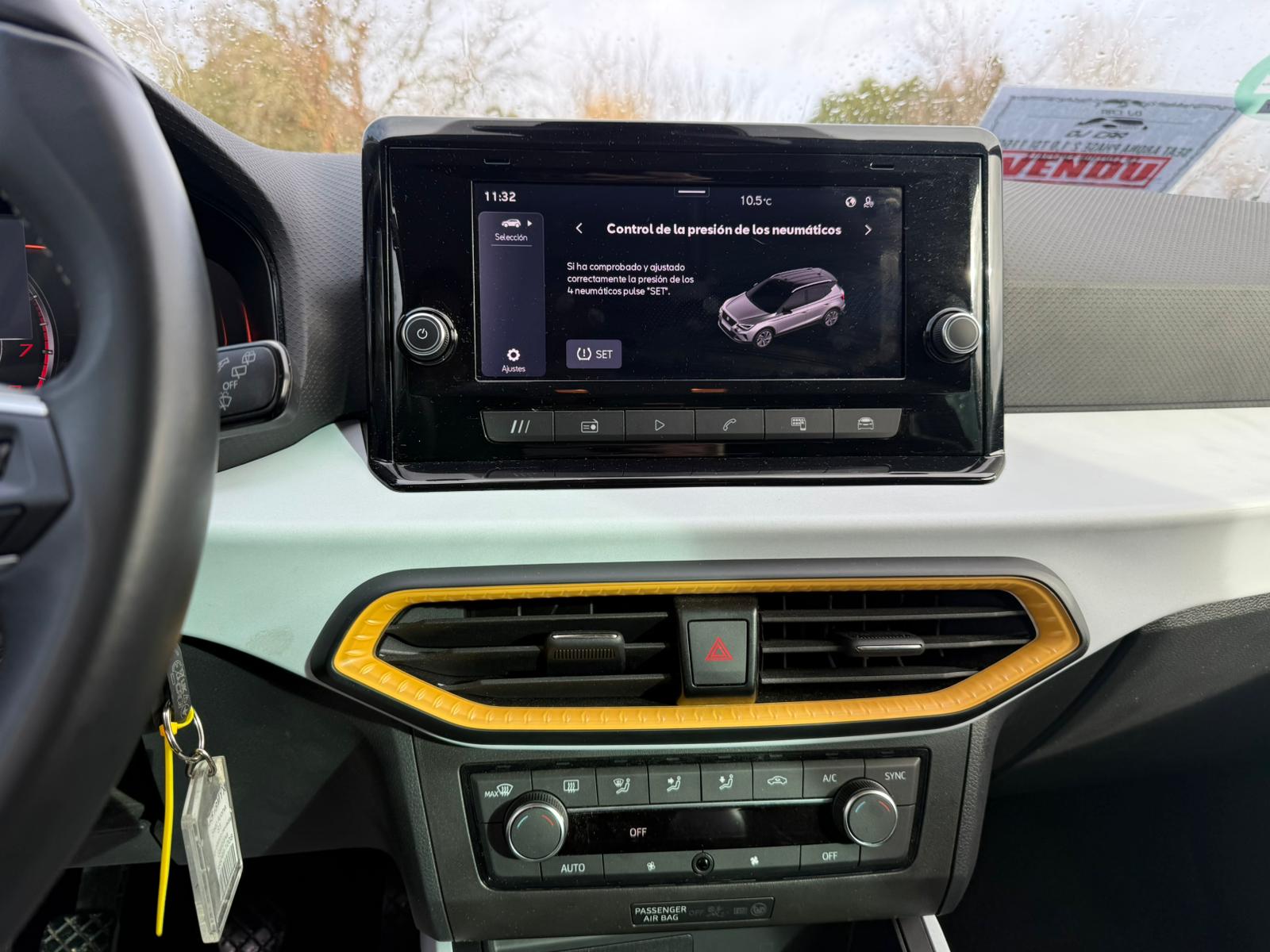 Achat SEAT ARONA PHASE 2 1,0 TSI 115CH EDITION SPECIALE 04/03/2025 en France pour importation en Algérie (Occasion). Spécialiste Export -3 ans, CCR, Mujahid chez DJ CAR. Réf 2lroe7r