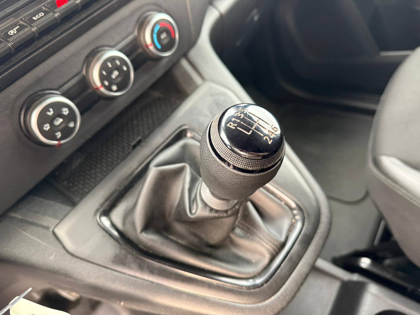 Achat RENAULT KANGOO VAN 1.3 TCE 100 KANGOO VAN – GRAND CONFORT 26/05/2023 en France pour importation en Algérie (Occasion). Spécialiste Export -3 ans, CCR, Mujahid chez DJ CAR. Réf crpq22by