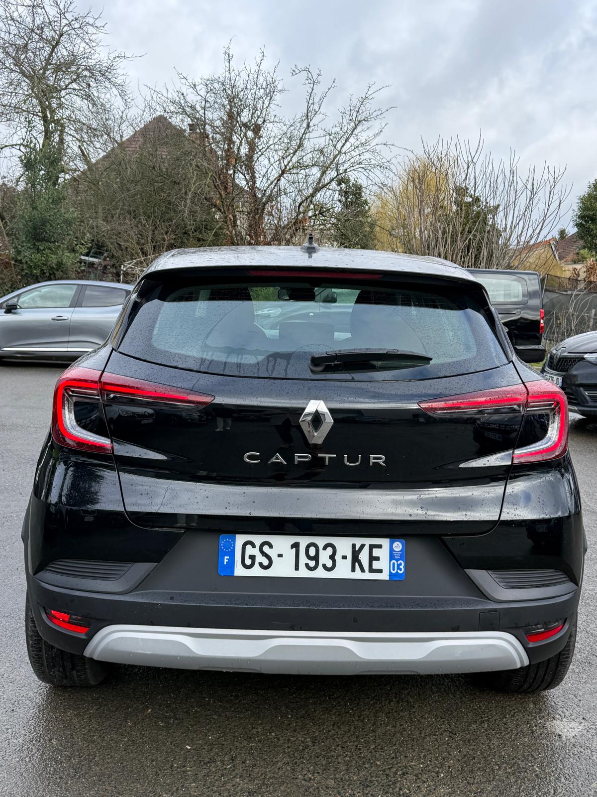 Achat RENAULT CAPTUR 1.0 TCe 90 Equilibre – 5P 15/11/2023 en France pour importation en Algérie (Occasion). Spécialiste Export -3 ans, CCR, Mujahid chez DJ CAR. Réf 94uash3sv3