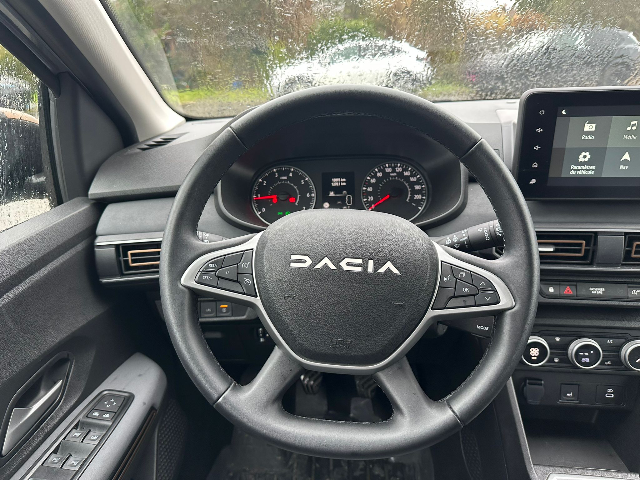 Achat DACIA SANDERO 1.0 ECO-G 100CH EXTREME – GPL 02/05/2025 en France pour importation en Algérie (Occasion). Spécialiste Export -3 ans, CCR, Mujahid chez DJ CAR. Réf 1er06bxt0