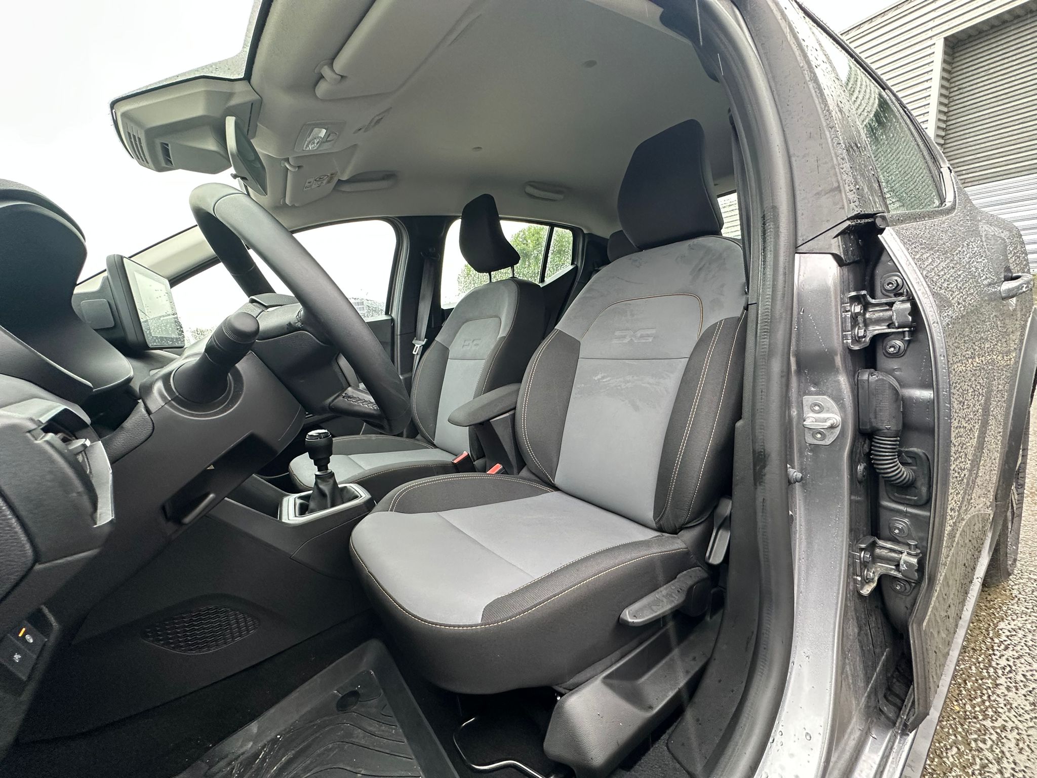 Achat DACIA SANDERO 1.0 ECO-G 100CH EXTREME – GPL 02/05/2025 en France pour importation en Algérie (Occasion). Spécialiste Export -3 ans, CCR, Mujahid chez DJ CAR. Réf 1er06bxt0