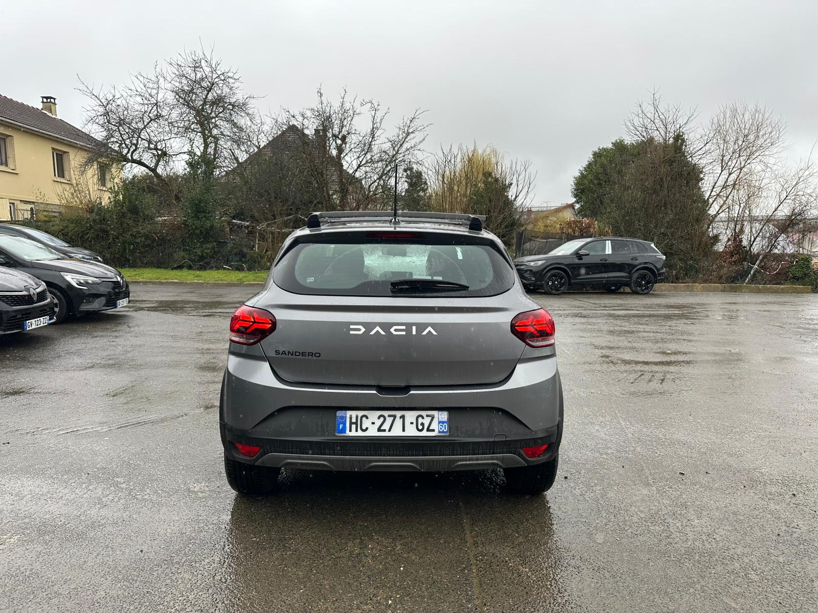 Achat DACIA SANDERO 1.0 ECO-G 100CH EXPRESSION – GPL 07/03/2025 en France pour importation en Algérie (Occasion). Spécialiste Export -3 ans, CCR, Mujahid chez DJ CAR. Réf 8dwh7j37jb