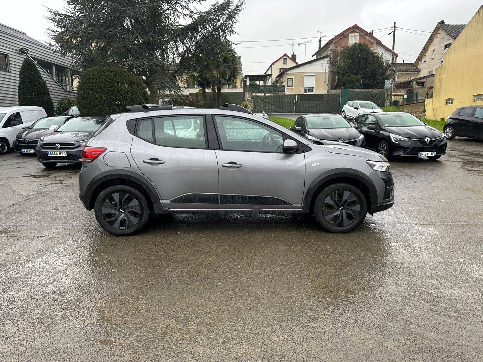 Achat DACIA SANDERO 1.0 ECO-G 100CH EXPRESSION – GPL 07/03/2025 en France pour importation en Algérie (Occasion). Spécialiste Export -3 ans, CCR, Mujahid chez DJ CAR. Réf 8dwh7j37jb