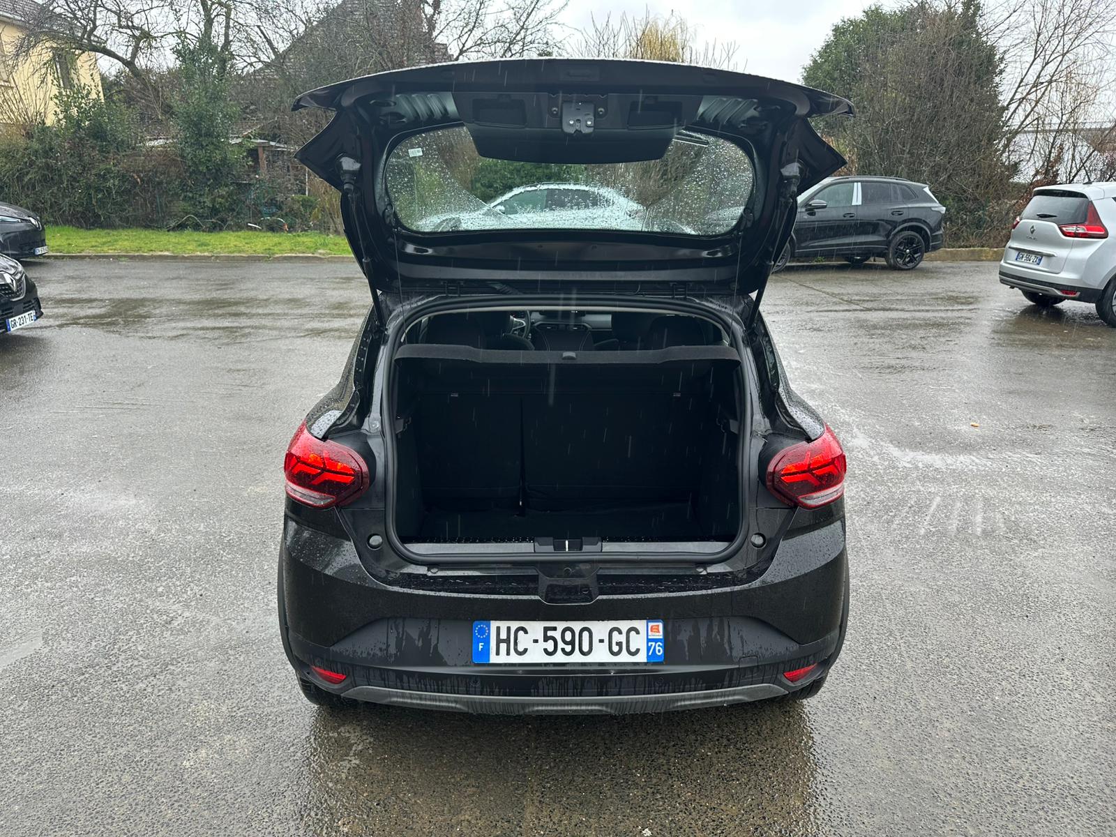 Achat DACIA SANDERO 1.0 ECO-G 100CH EXPRESSION – GPL 05/03/2025 en France pour importation en Algérie (Occasion). Spécialiste Export -3 ans, CCR, Mujahid chez DJ CAR. Réf w2hb2dh6l