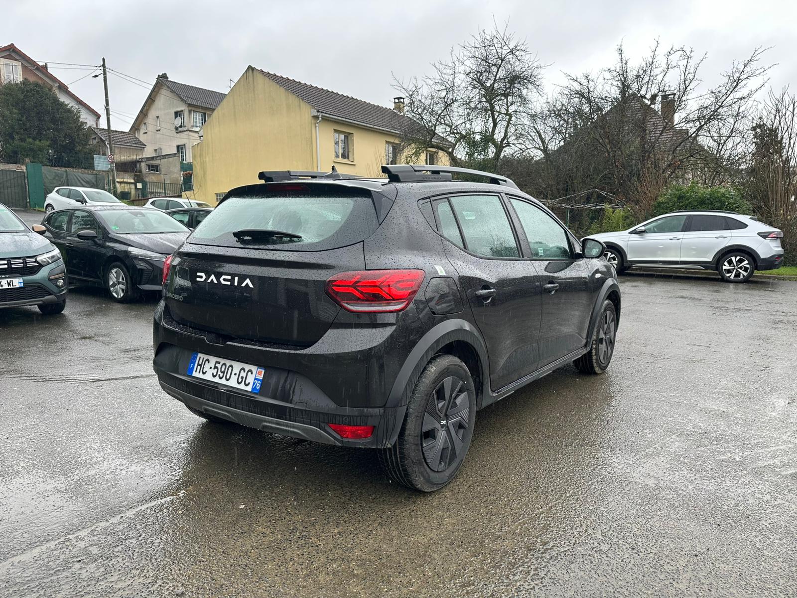 Achat DACIA SANDERO 1.0 ECO-G 100CH EXPRESSION – GPL 05/03/2025 en France pour importation en Algérie (Occasion). Spécialiste Export -3 ans, CCR, Mujahid chez DJ CAR. Réf w2hb2dh6l