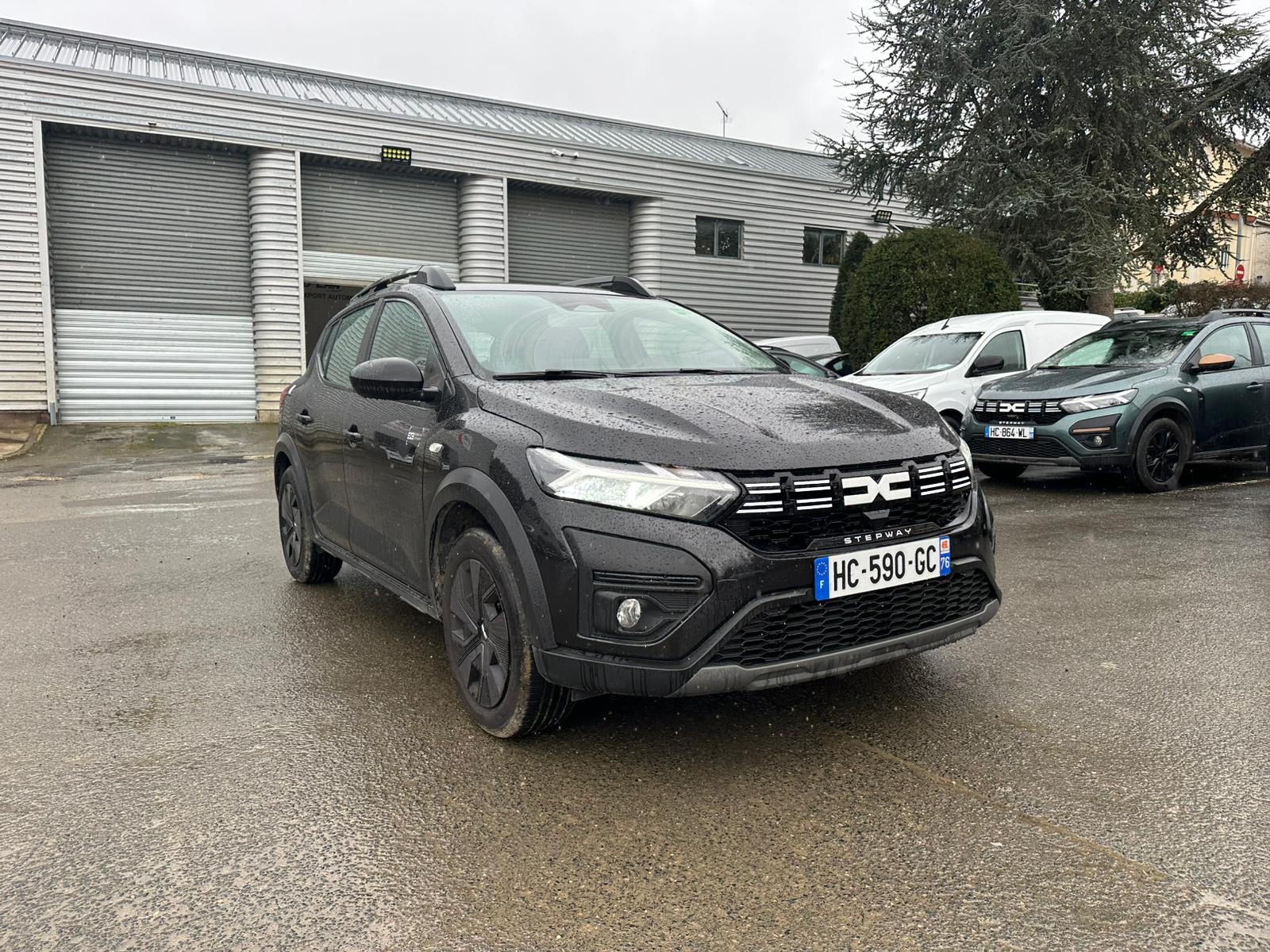 Achat DACIA SANDERO 1.0 ECO-G 100CH EXPRESSION – GPL 05/03/2025 en France pour importation en Algérie (Occasion). Spécialiste Export -3 ans, CCR, Mujahid chez DJ CAR. Réf w2hb2dh6l