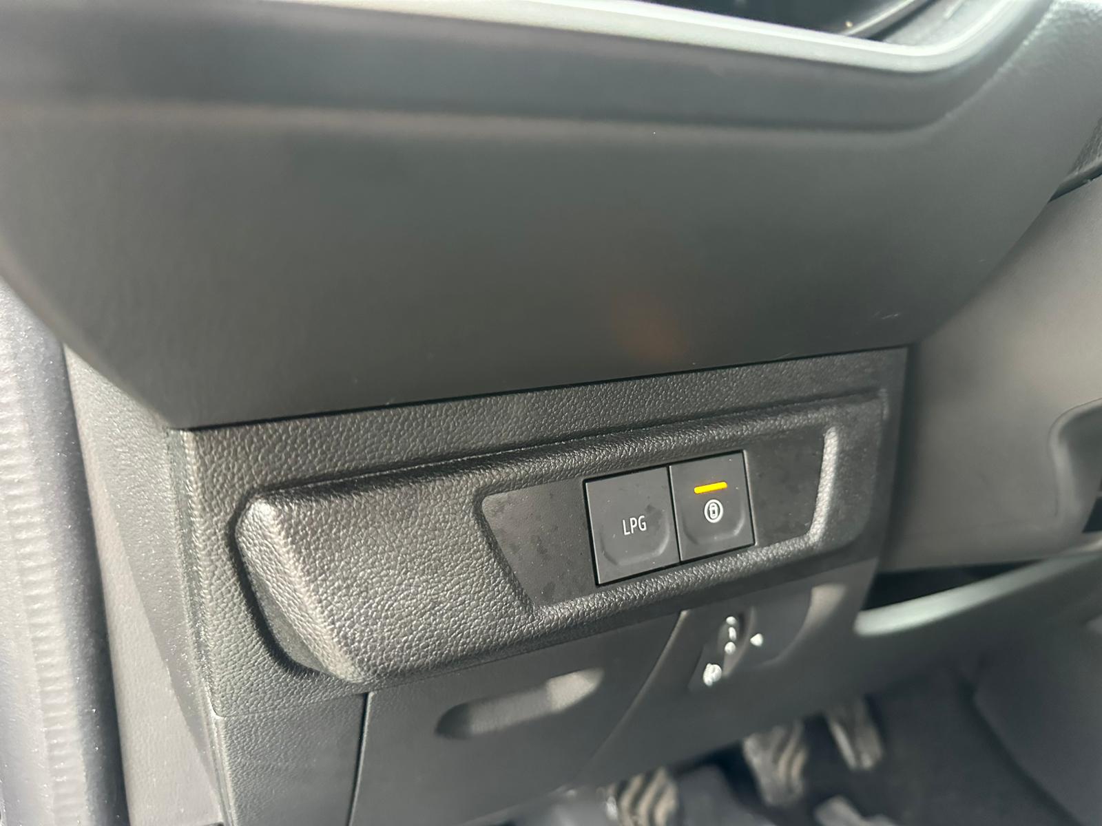 Achat DACIA SANDERO 1.0 ECO-G 100CH EXTREME – GPL 03/04/2025 en France pour importation en Algérie (Occasion). Spécialiste Export -3 ans, CCR, Mujahid chez DJ CAR. Réf 2m95fvc