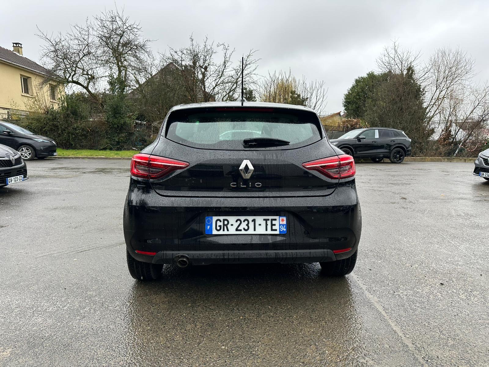 Achat RENAULT CLIO V 1.0 TCe 90 Equilibre – 5P 11/10/2023 en France pour importation en Algérie (Occasion). Spécialiste Export -3 ans, CCR, Mujahid chez DJ CAR. Réf qguut9ii1