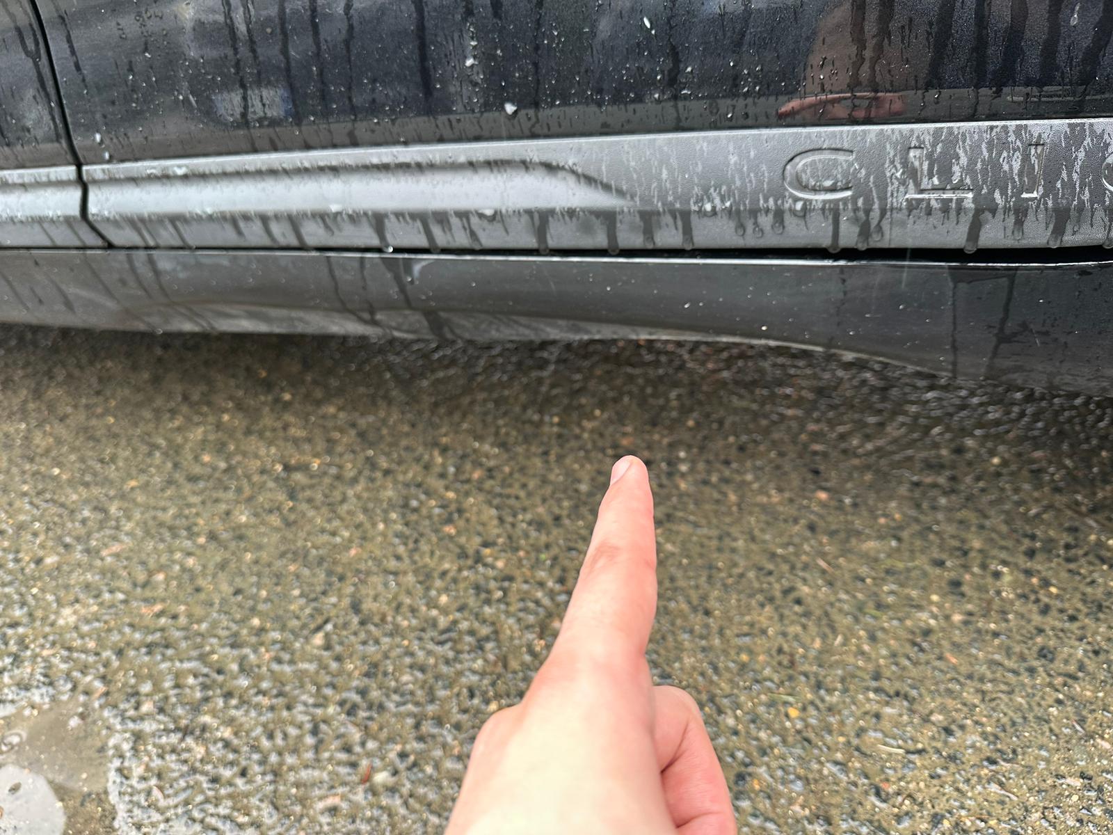 Achat RENAULT CLIO V 1.0 TCe 90 Equilibre – 5P 11/10/2023 en France pour importation en Algérie (Occasion). Spécialiste Export -3 ans, CCR, Mujahid chez DJ CAR. Réf qguut9ii1