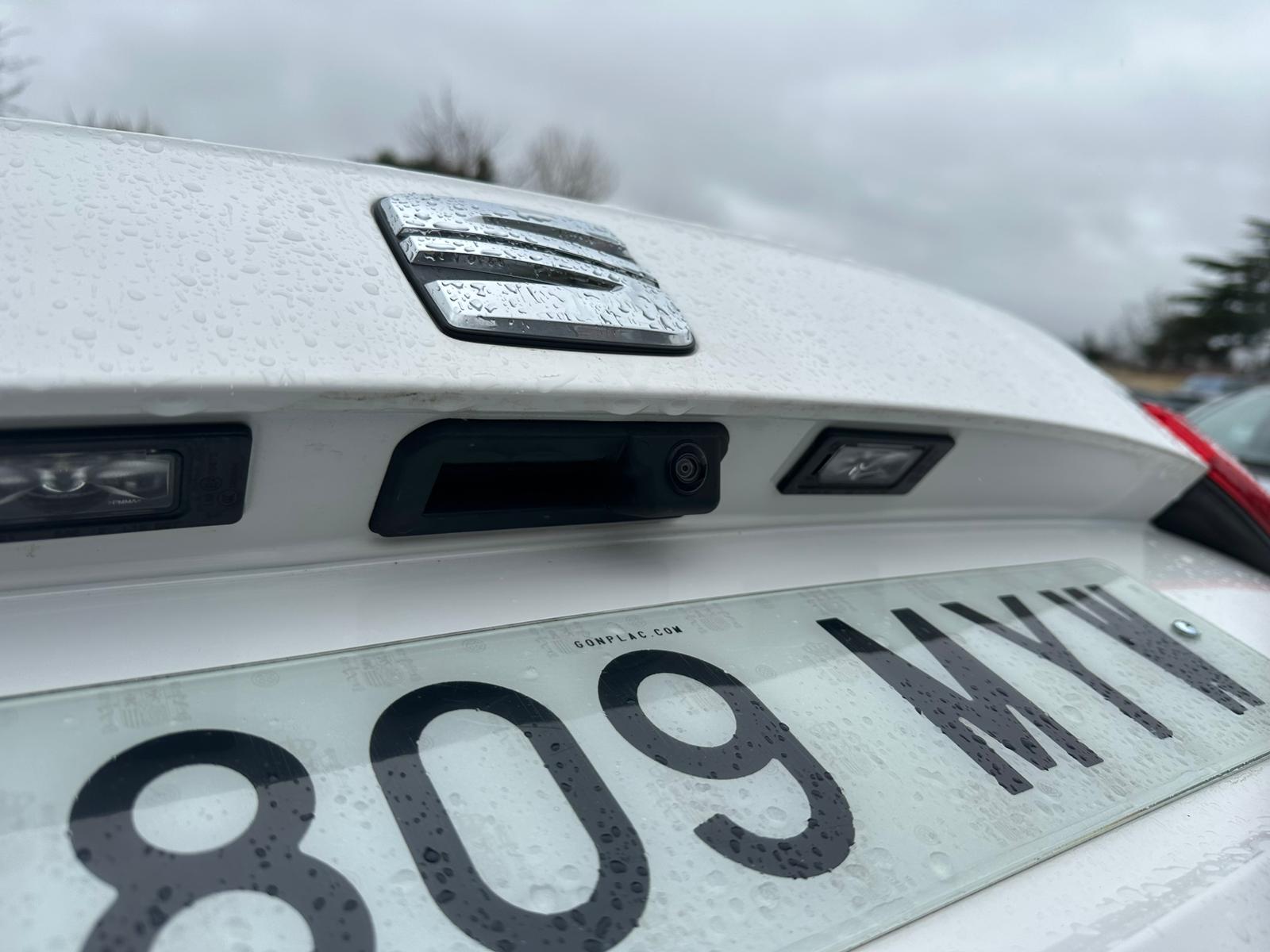 Achat SEAT ARONA PHASE 2 1,0 TSI 115CH FR EDITION SPECIALE 03/03/2025 en France pour importation en Algérie (Occasion). Spécialiste Export -3 ans, CCR, Mujahid chez DJ CAR. Réf bwh4kryw