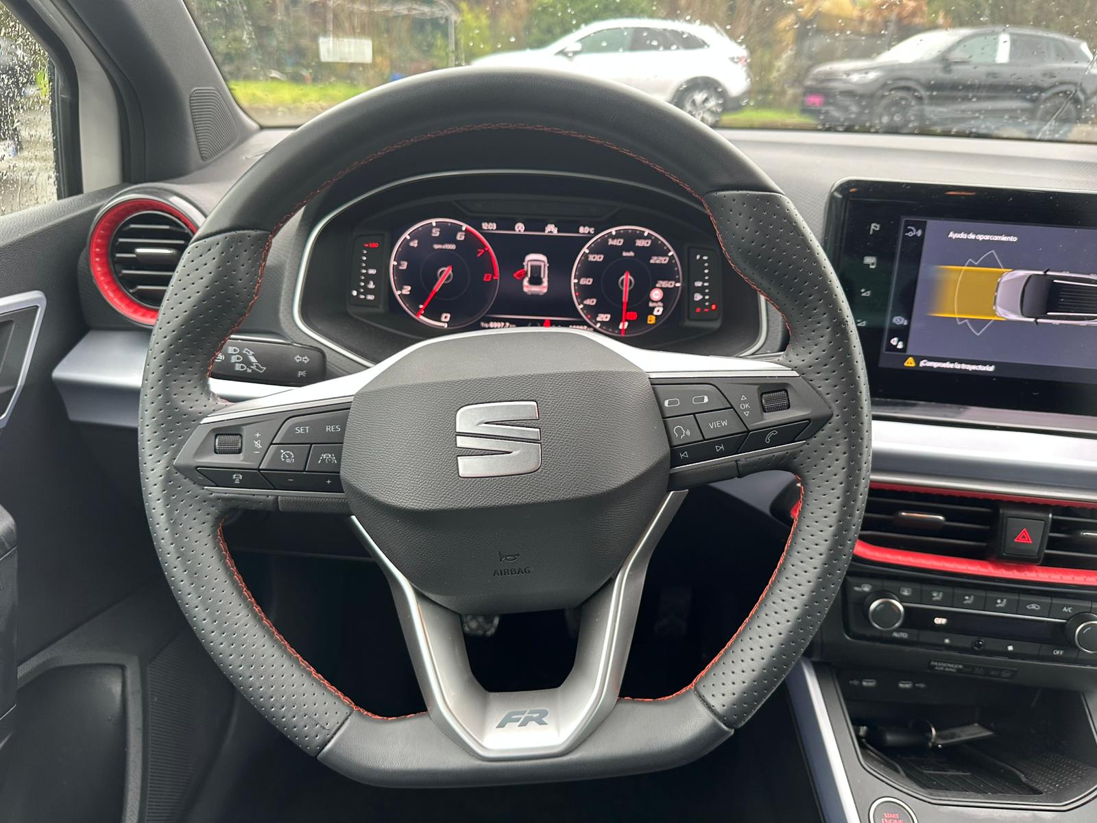 Achat SEAT ARONA PHASE 2 1,0 TSI 115CH FR EDITION SPECIALE 03/03/2025 en France pour importation en Algérie (Occasion). Spécialiste Export -3 ans, CCR, Mujahid chez DJ CAR. Réf bwh4kryw