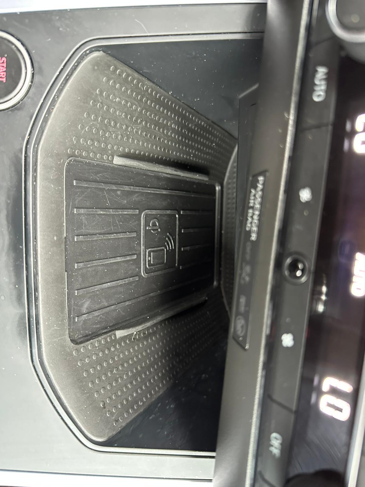 Achat SEAT ARONA PHASE 2 1,0 TSI 115CH FR EDITION SPECIALE 03/03/2025 en France pour importation en Algérie (Occasion). Spécialiste Export -3 ans, CCR, Mujahid chez DJ CAR. Réf bwh4kryw