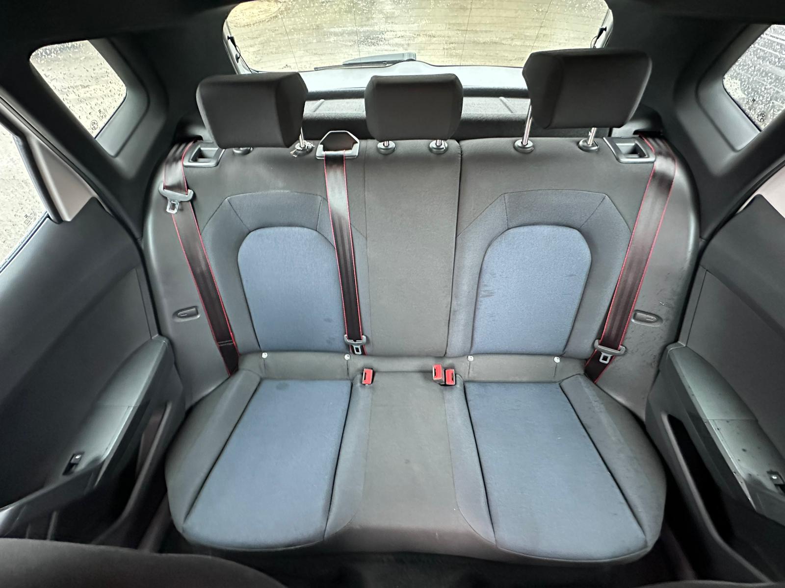 Achat SEAT ARONA PHASE 2 1,0 TSI 115CH FR EDITION SPECIALE 03/03/2025 en France pour importation en Algérie (Occasion). Spécialiste Export -3 ans, CCR, Mujahid chez DJ CAR. Réf bwh4kryw