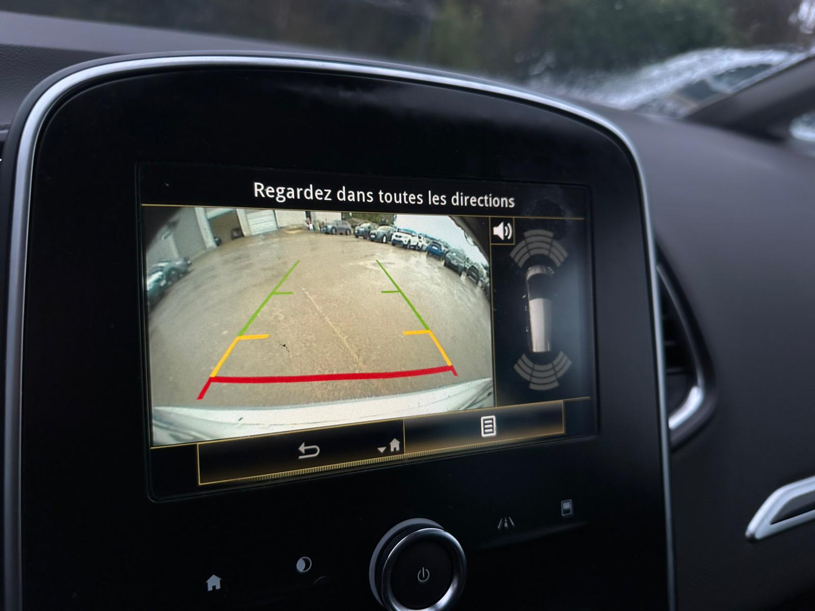 Achat RENAULT GRAND SCENIC IV 1.3 TCE 140CH EVOLUTION BVA – 7P 19/05/2023 en France pour importation en Algérie (Occasion). Spécialiste Export -3 ans, CCR, Mujahid chez DJ CAR. Réf 9nzlh91k5