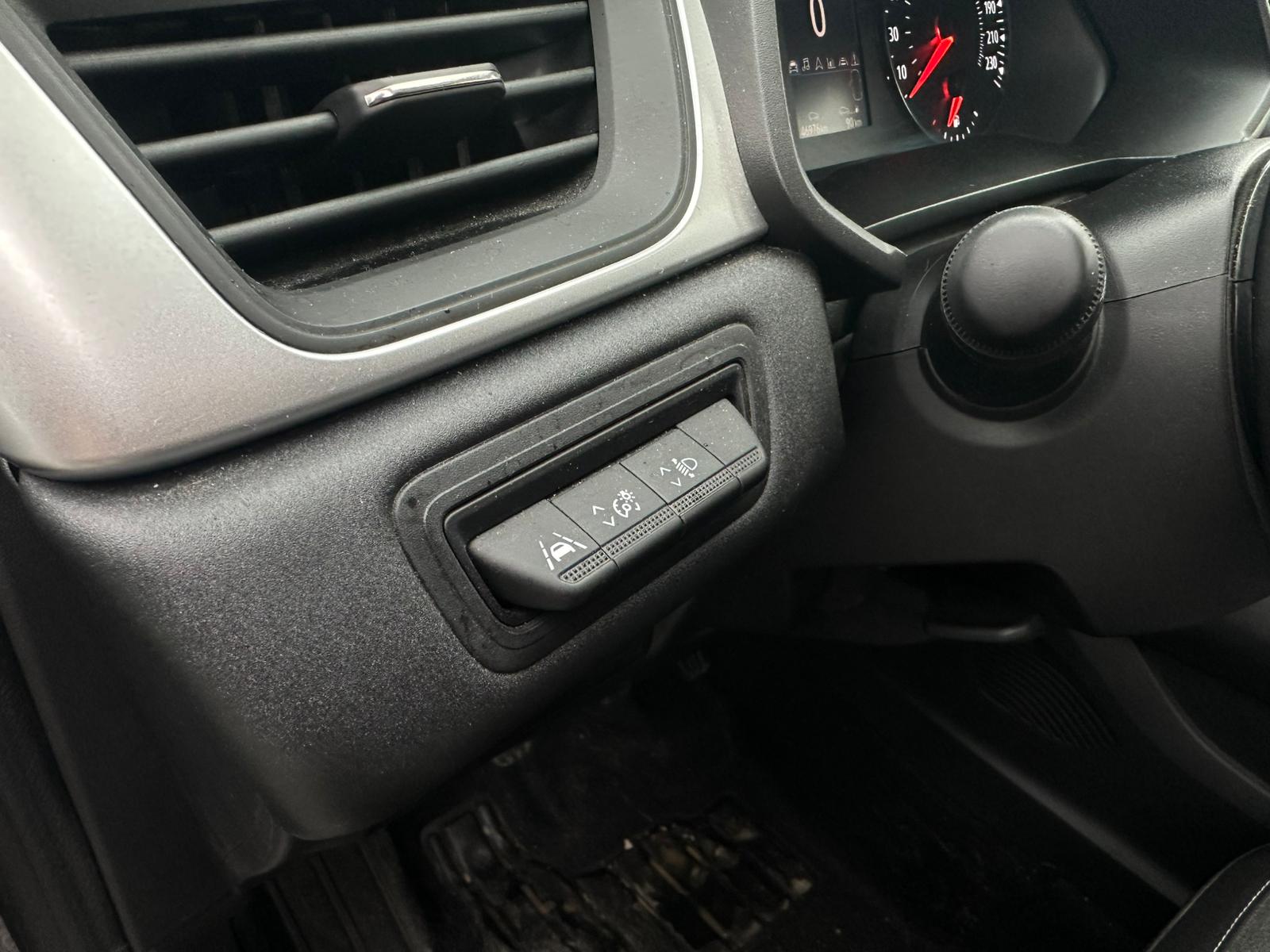 Achat RENAULT CAPTUR 1.0 TCe 90 Evolution – 5P 12/5/2023 en France pour importation en Algérie (Occasion). Spécialiste Export -3 ans, CCR, Mujahid chez DJ CAR. Réf 4hkg6niu