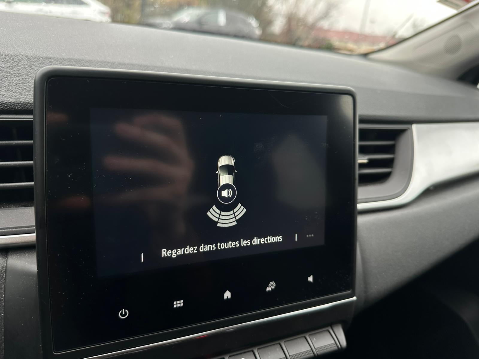 Achat RENAULT CAPTUR 1.0 TCe 90 Evolution – 5P 12/5/2023 en France pour importation en Algérie (Occasion). Spécialiste Export -3 ans, CCR, Mujahid chez DJ CAR. Réf 4hkg6niu